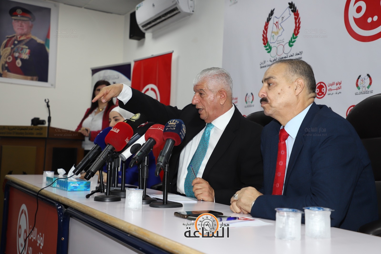 Madar Al-Saa Images 0.27911246837534653