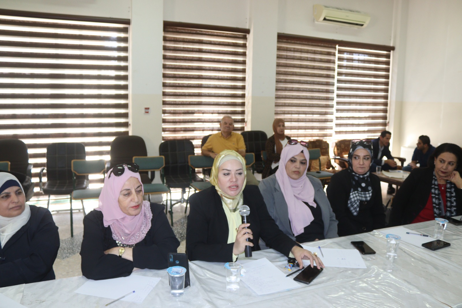 Madar Al-Saa Images 0.44862114492241234