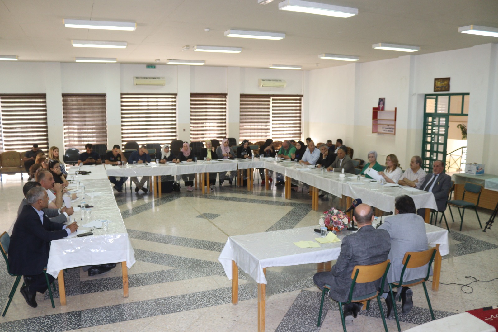 Madar Al-Saa Images 0.5810936046407836