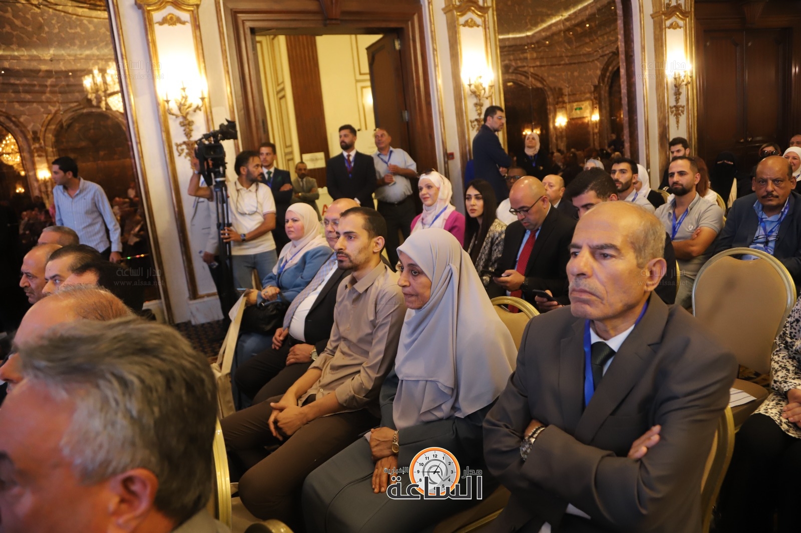 Madar Al-Saa Images 0.1284533838009123