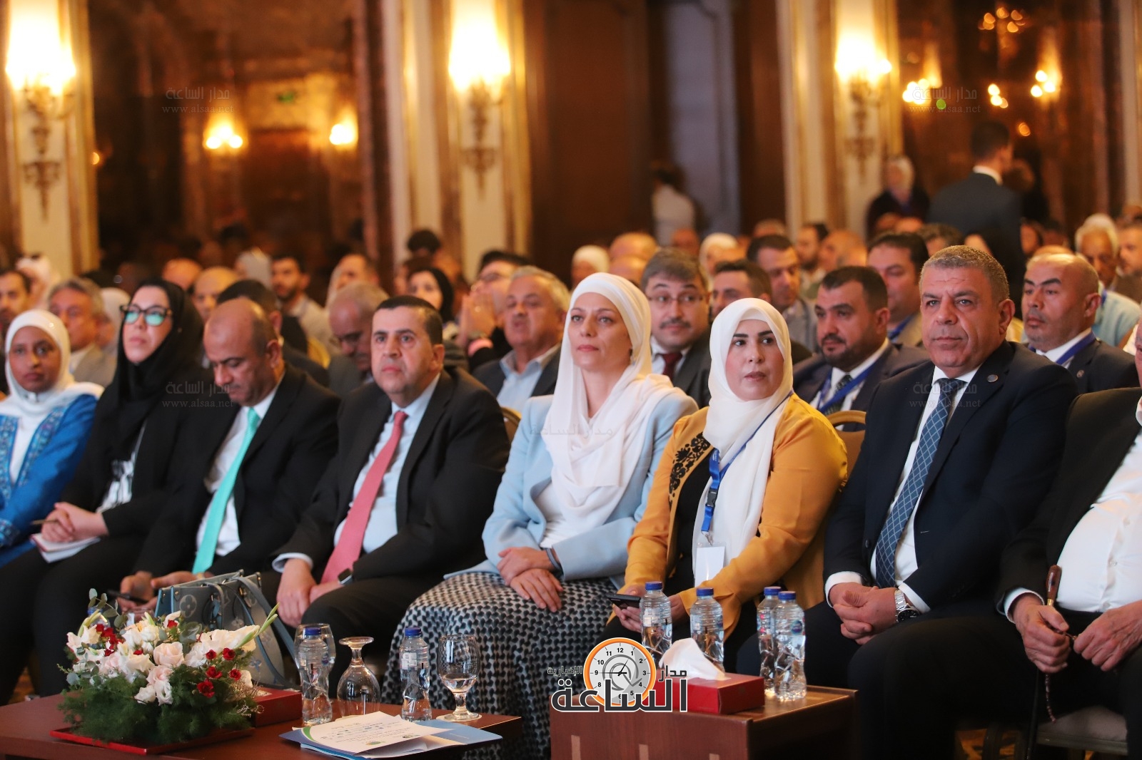 Madar Al-Saa Images 0.3844148440585884