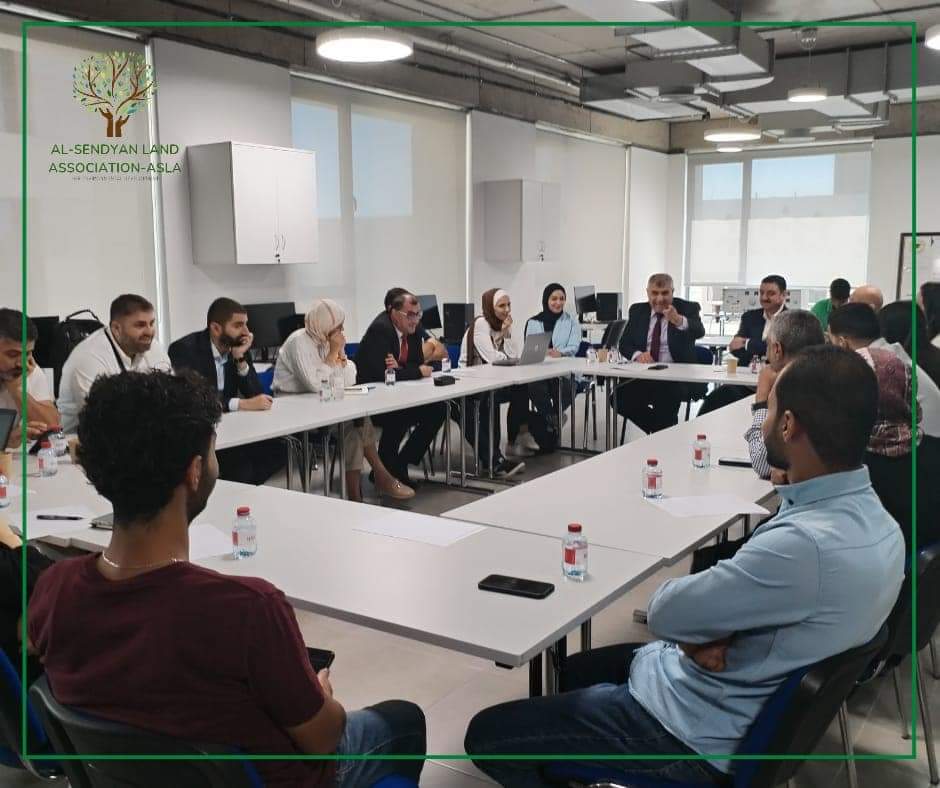 Madar Al-Saa Images 0.8727322190745208