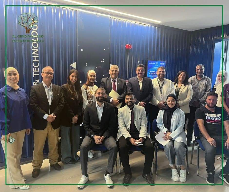 Madar Al-Saa Images 0.33253696661749