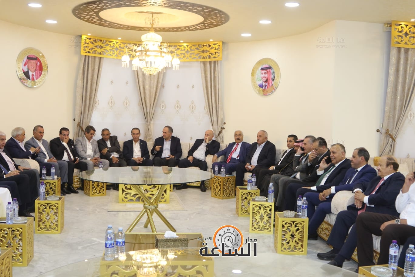 Madar Al-Saa Images 0.7476439545493401