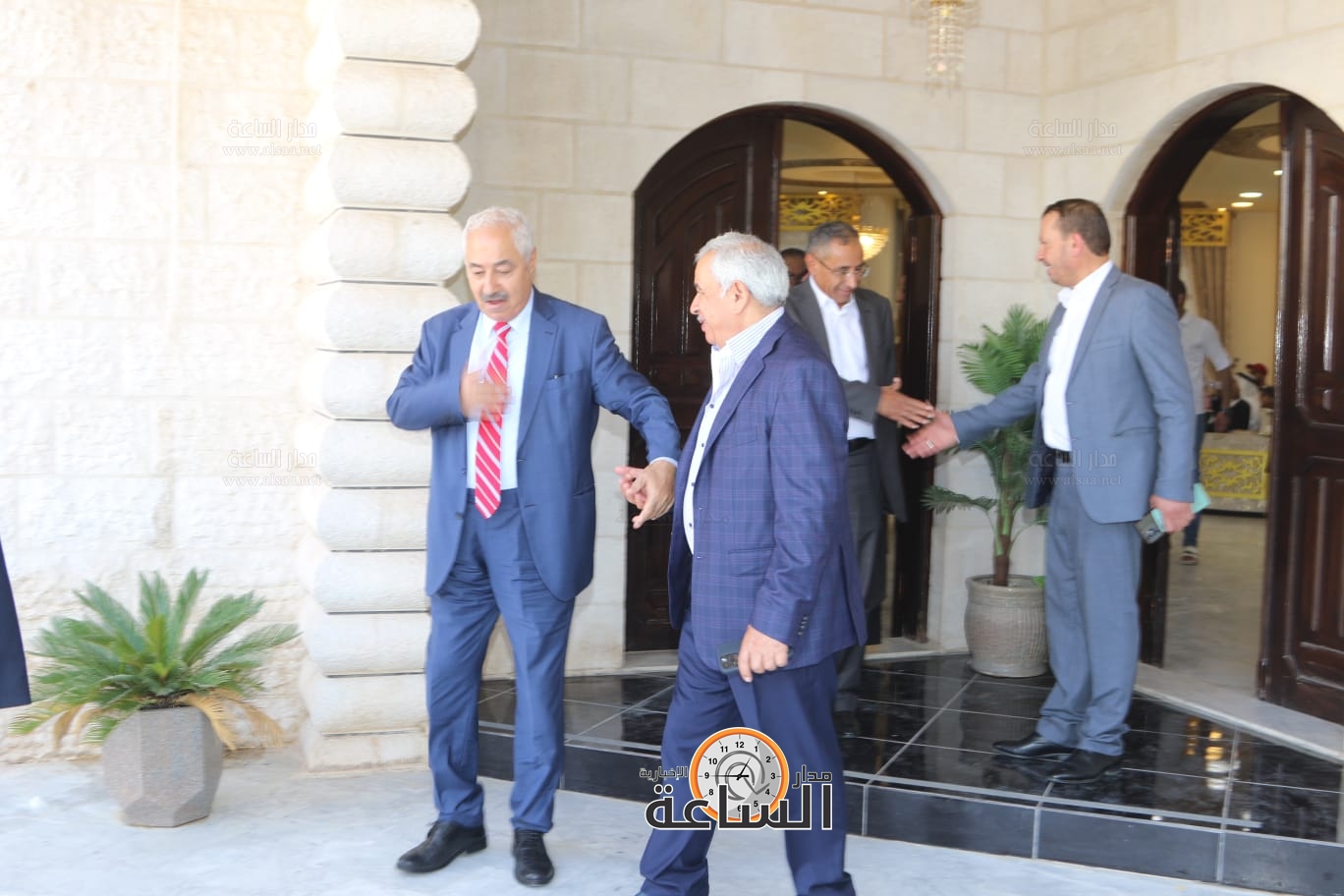 Madar Al-Saa Images 0.6466775269814065