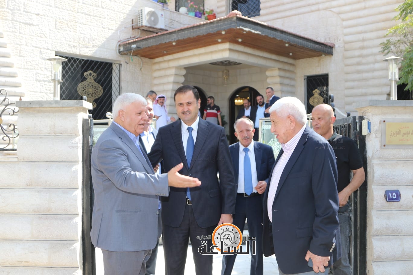 Madar Al-Saa Images 0.27197715435379255