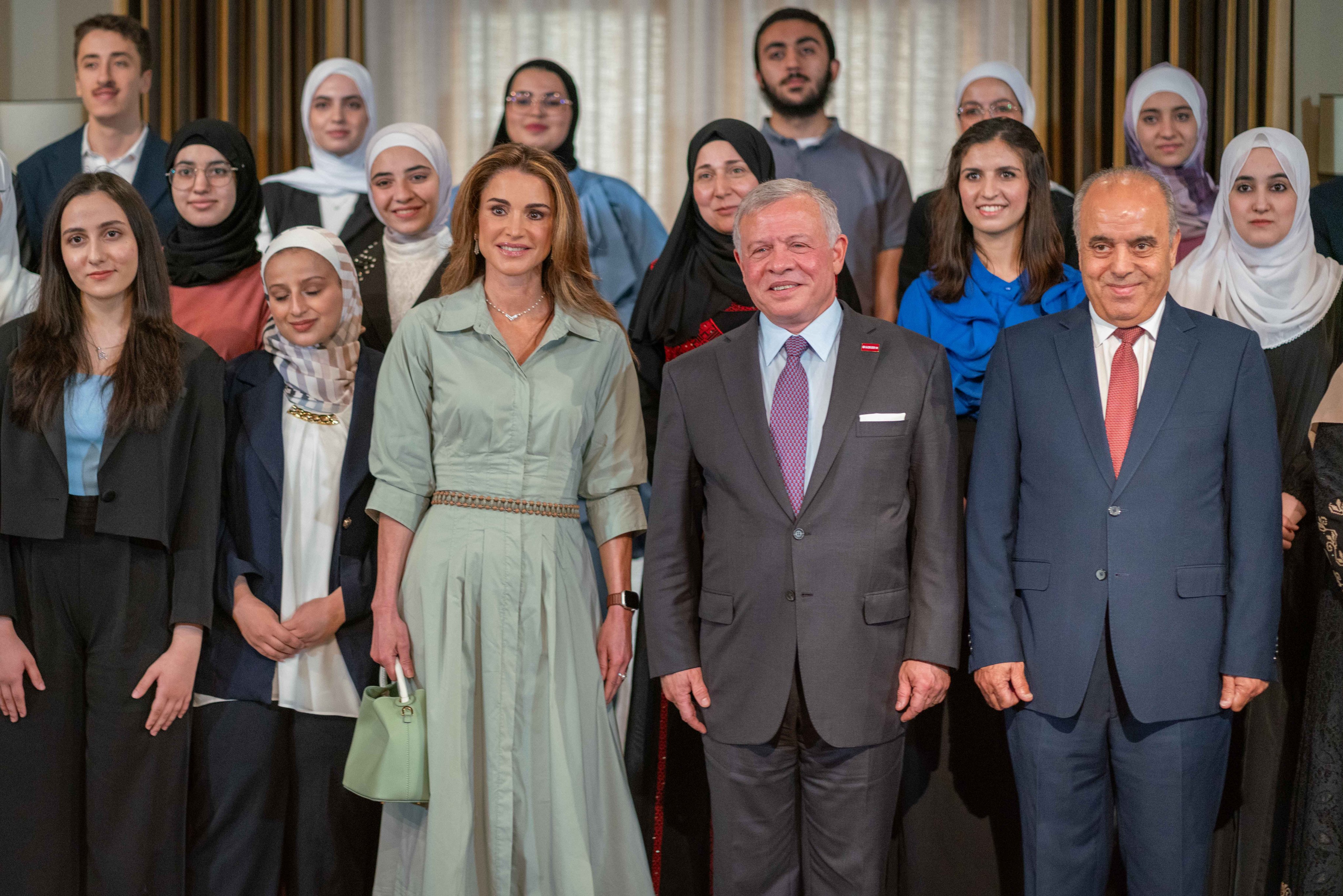 Madar Al-Saa Images 0.5508303576458309