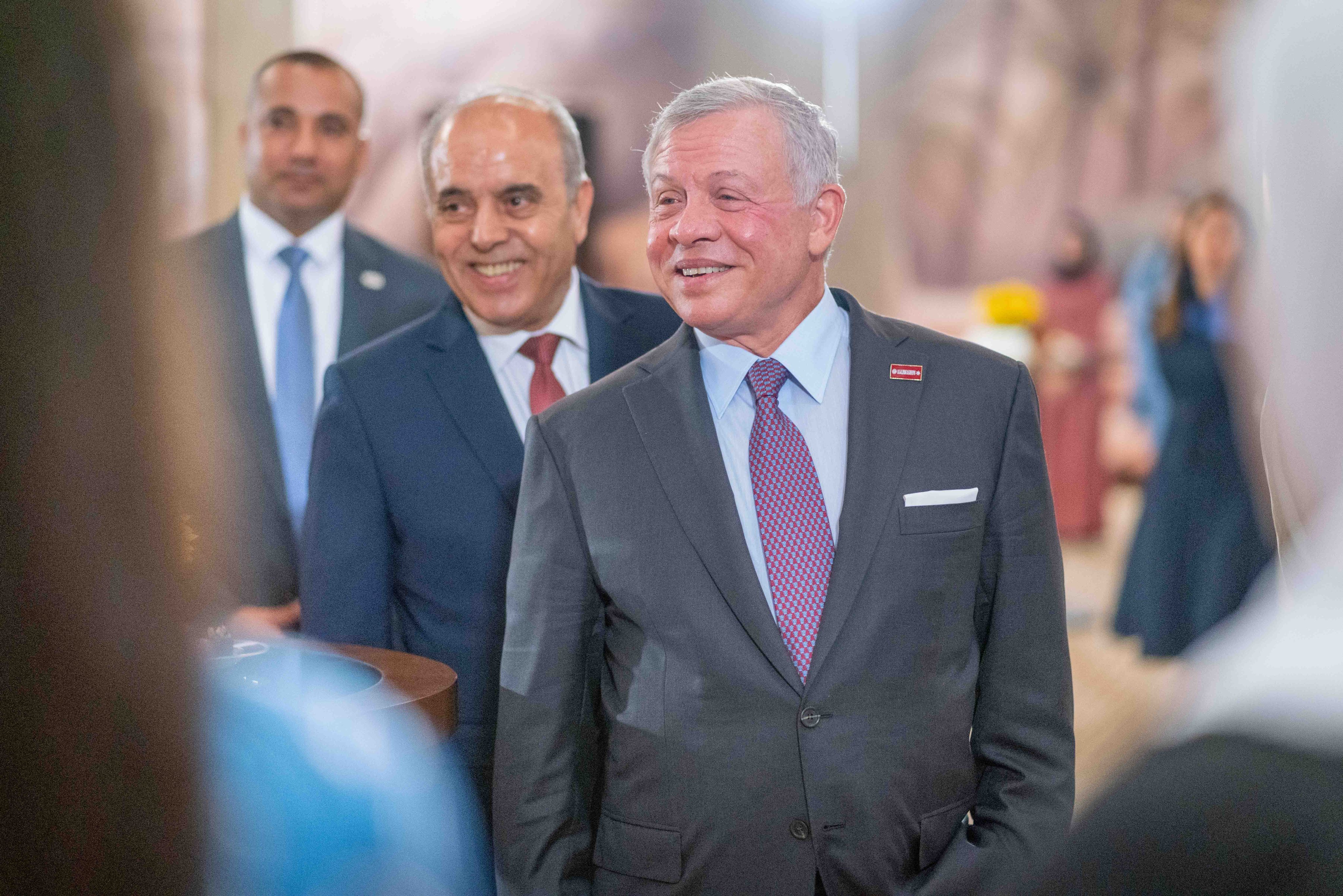 Madar Al-Saa Images 0.8946203711075167