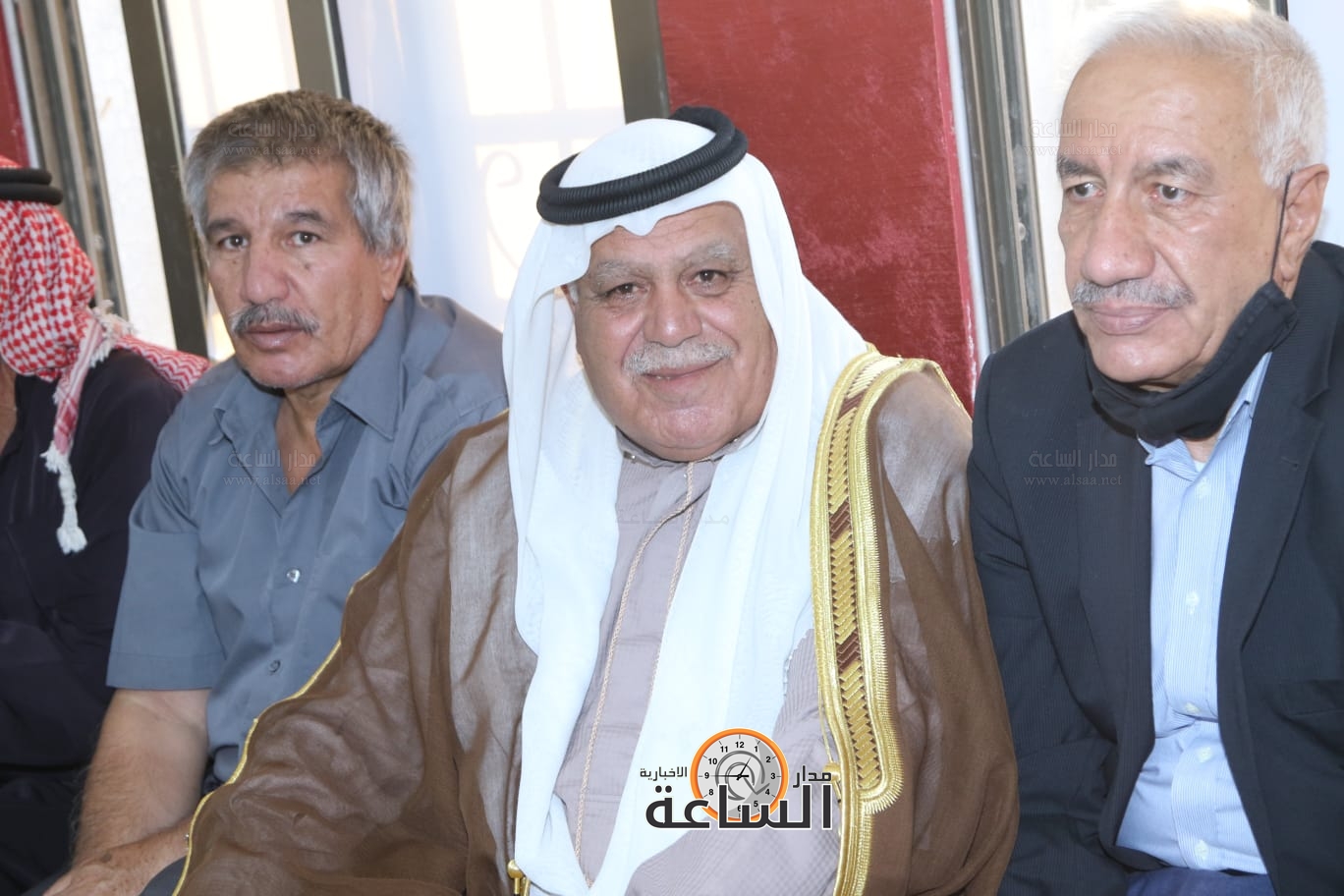 Madar Al-Saa Images 0.42931759078575715