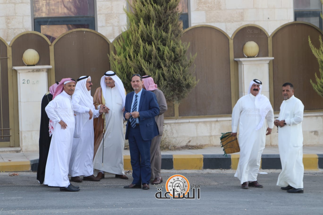 Madar Al-Saa Images 0.8879606278663152