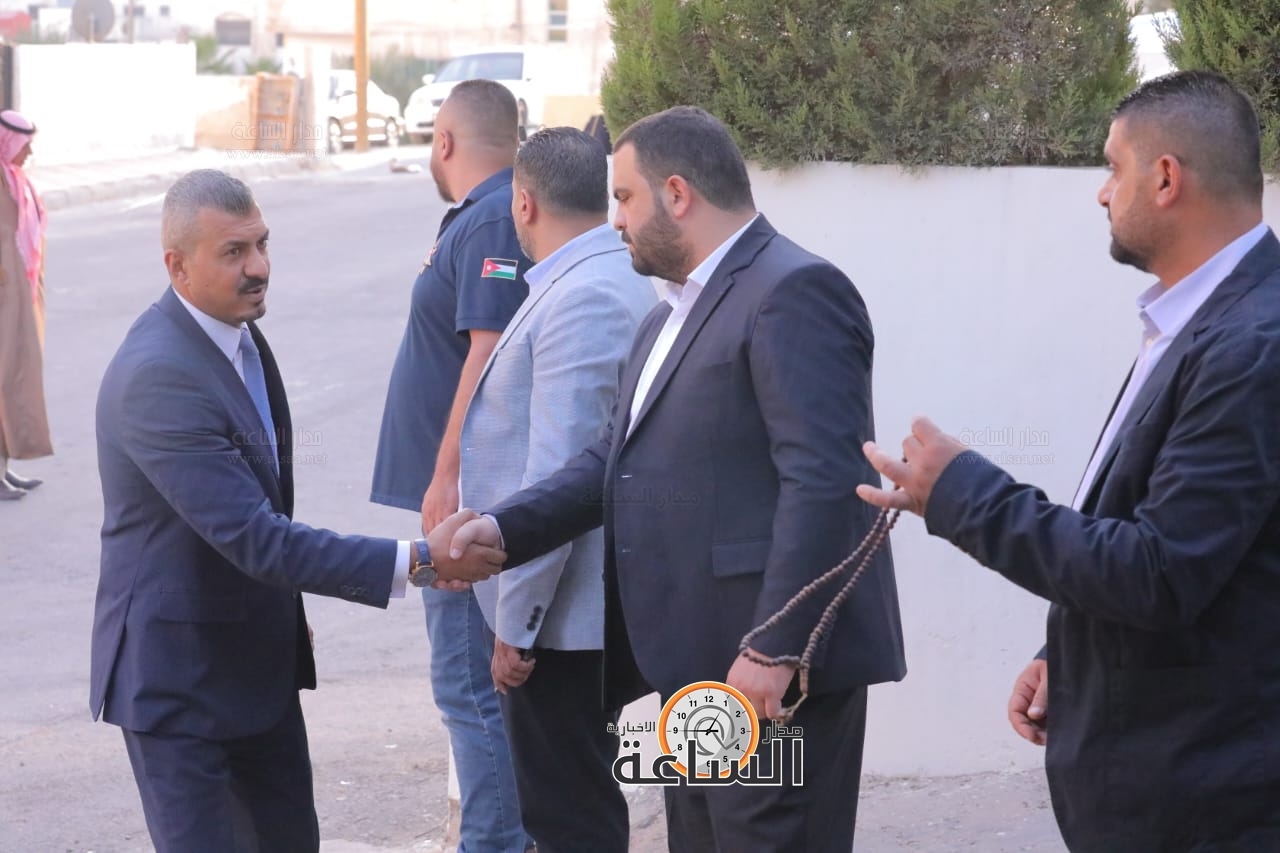 Madar Al-Saa Images 0.4626612718954266