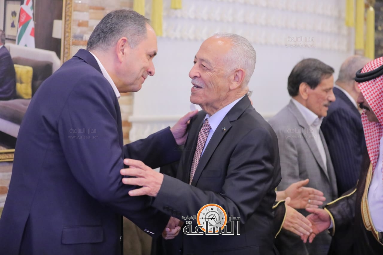 Madar Al-Saa Images 0.7035481622232511