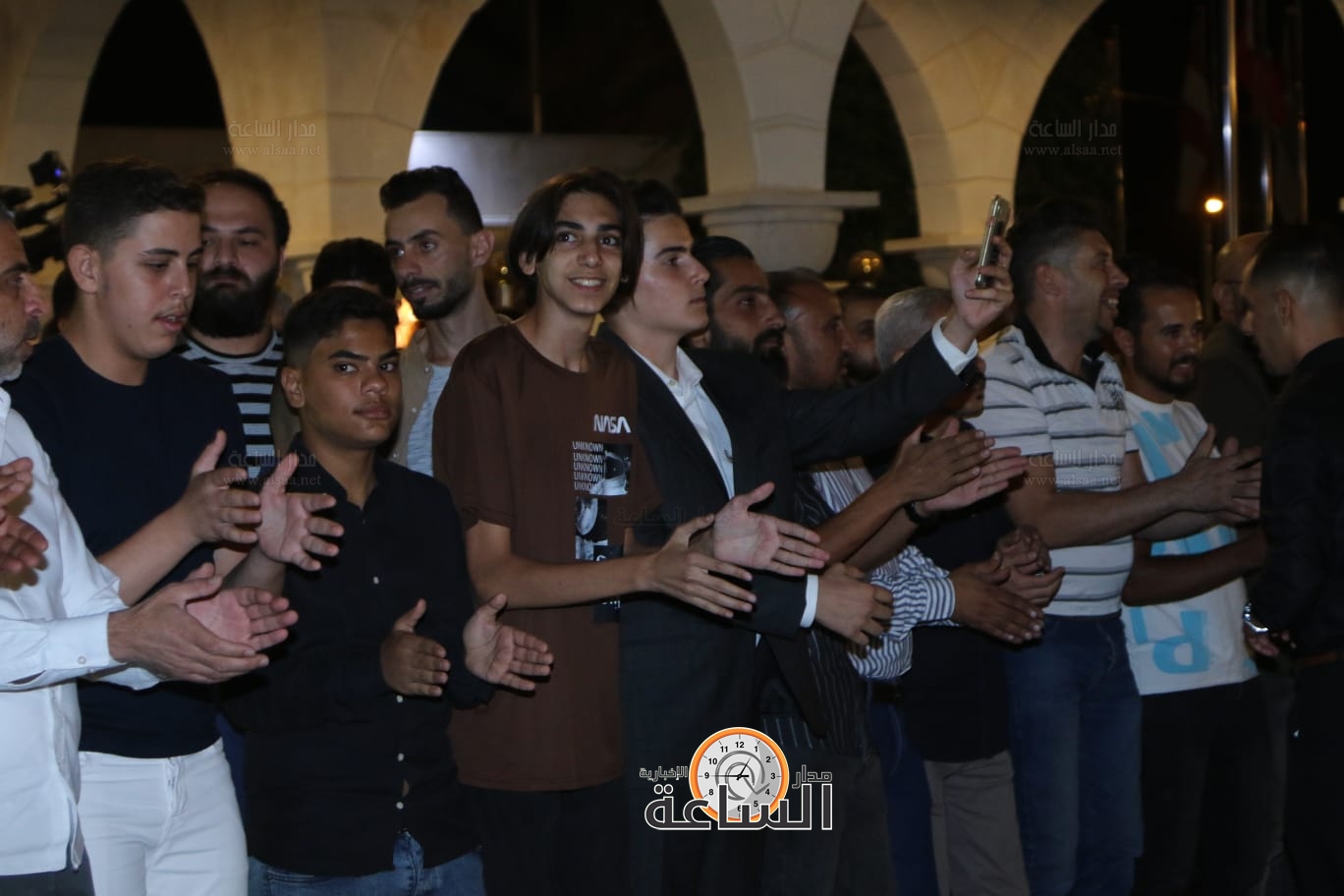 Madar Al-Saa Images 0.6975637175841227