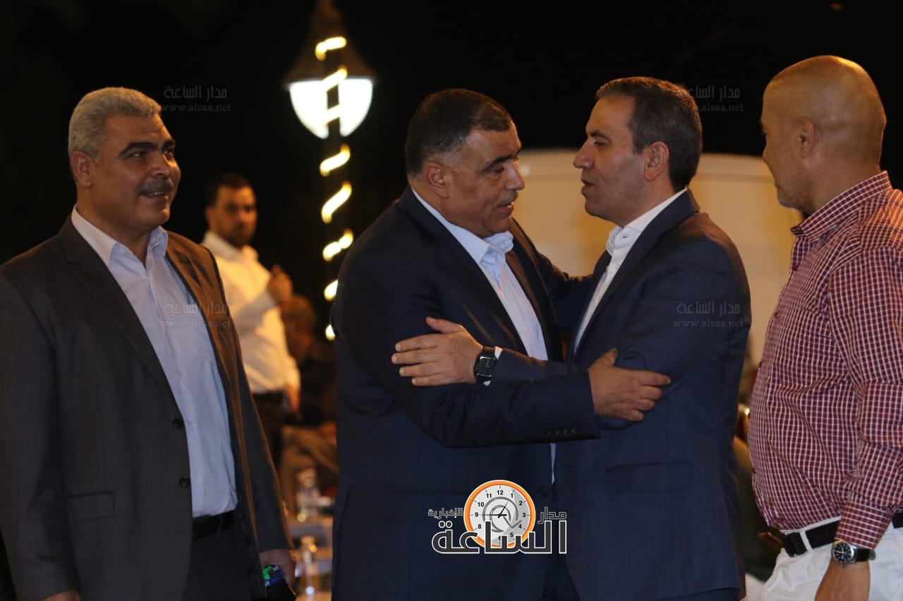 Madar Al-Saa Images 0.4487523870068264