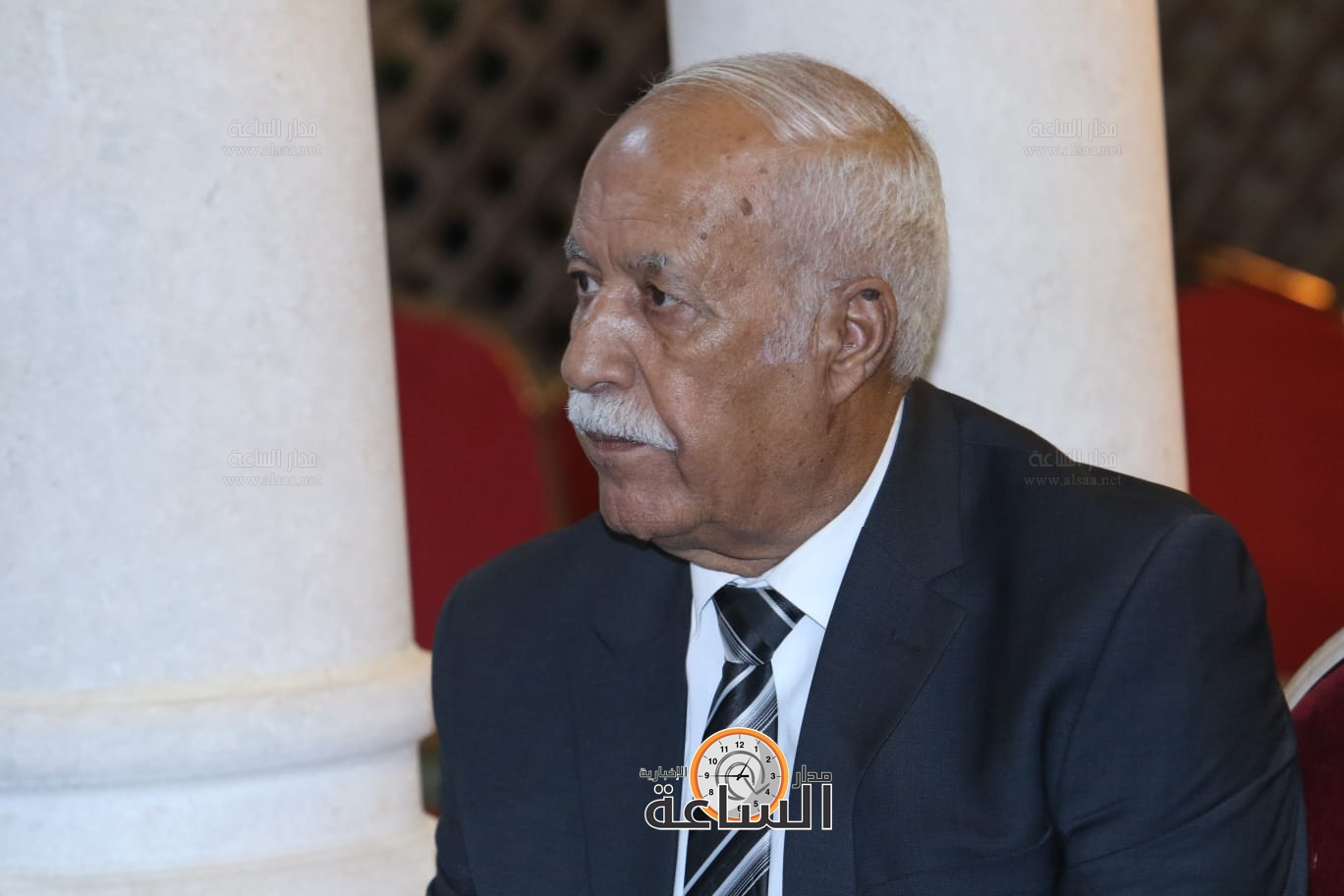 Madar Al-Saa Images 0.4607730140635333