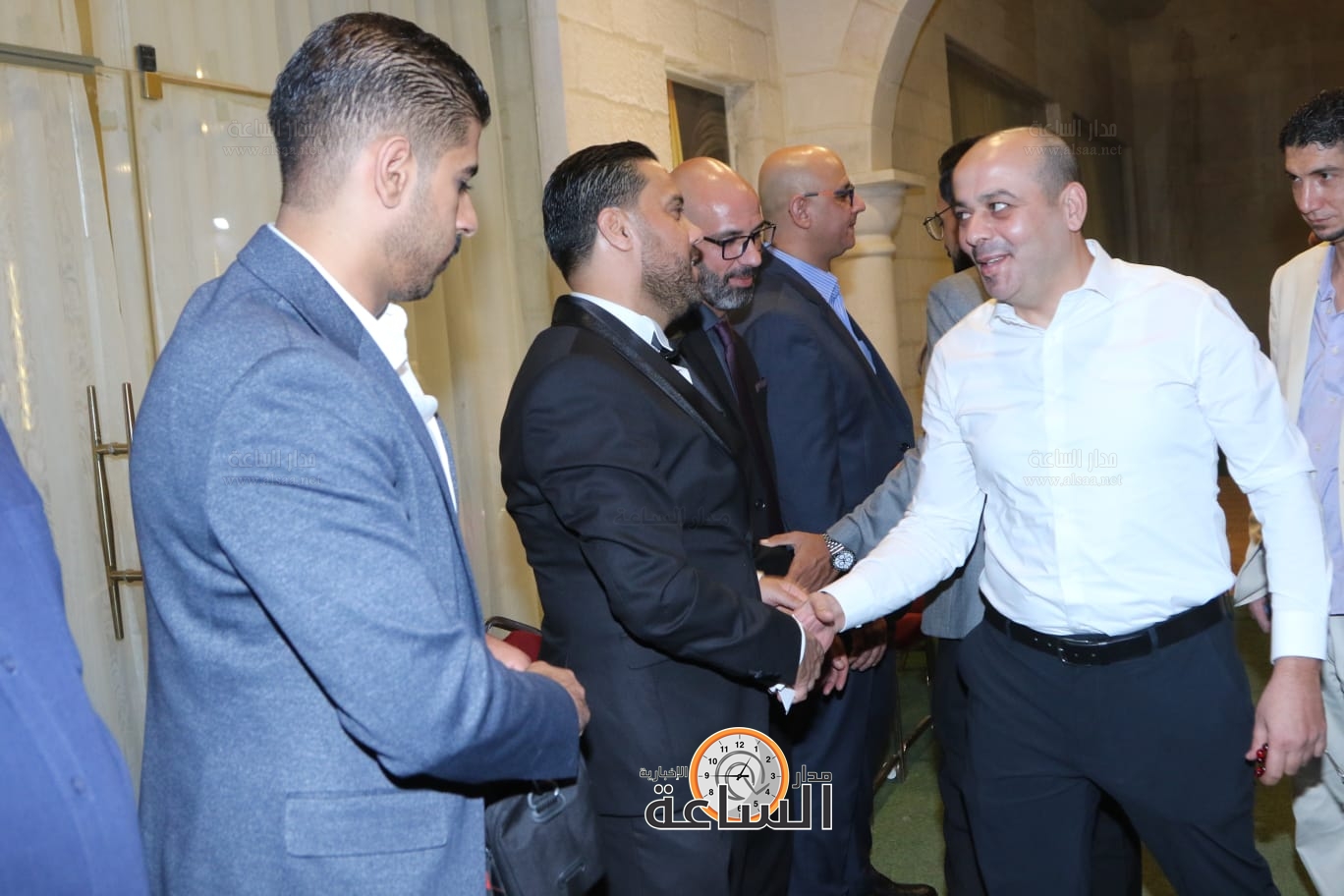 Madar Al-Saa Images 0.576316326363089