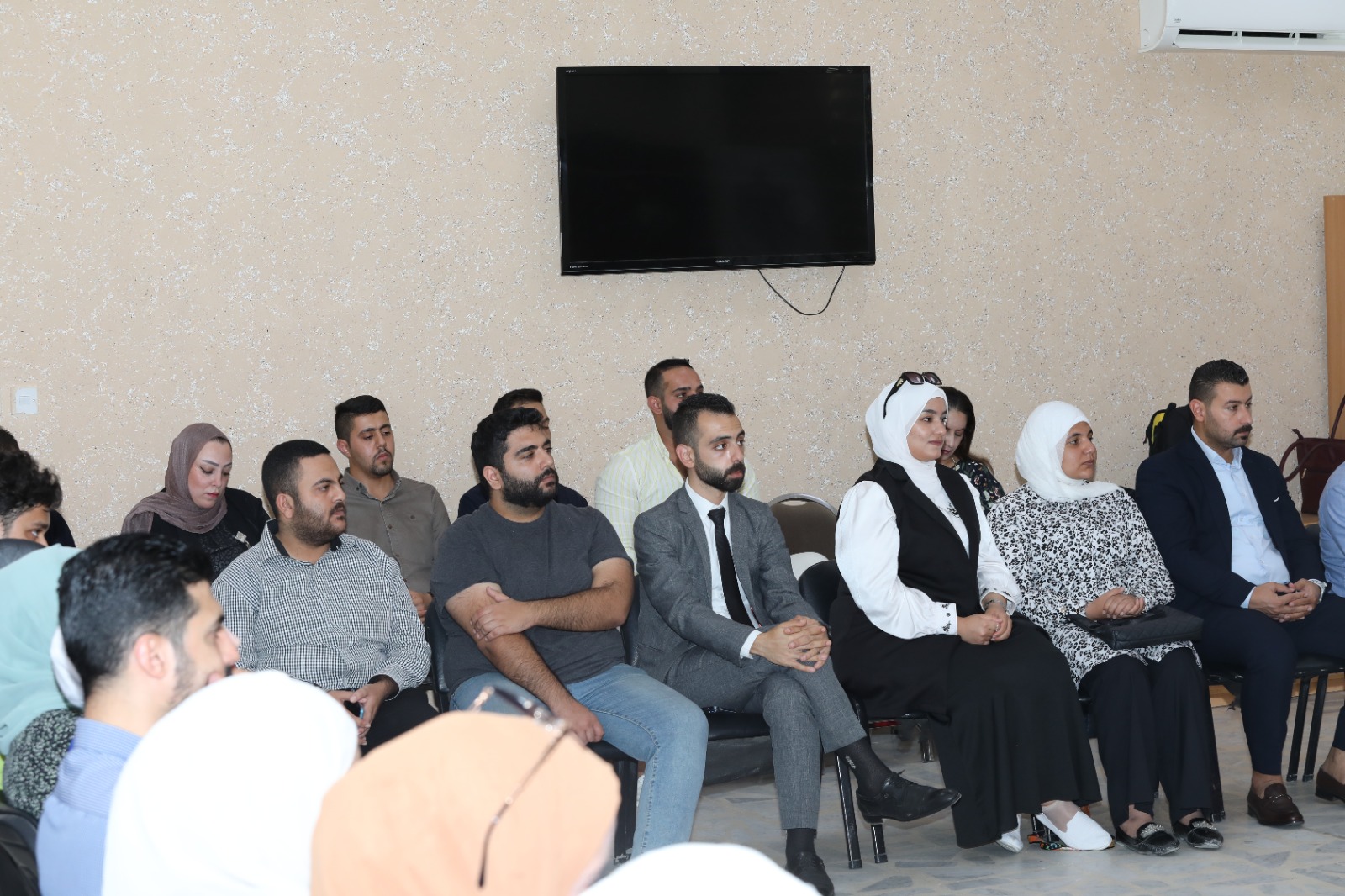 Madar Al-Saa Images 0.38292395555526637