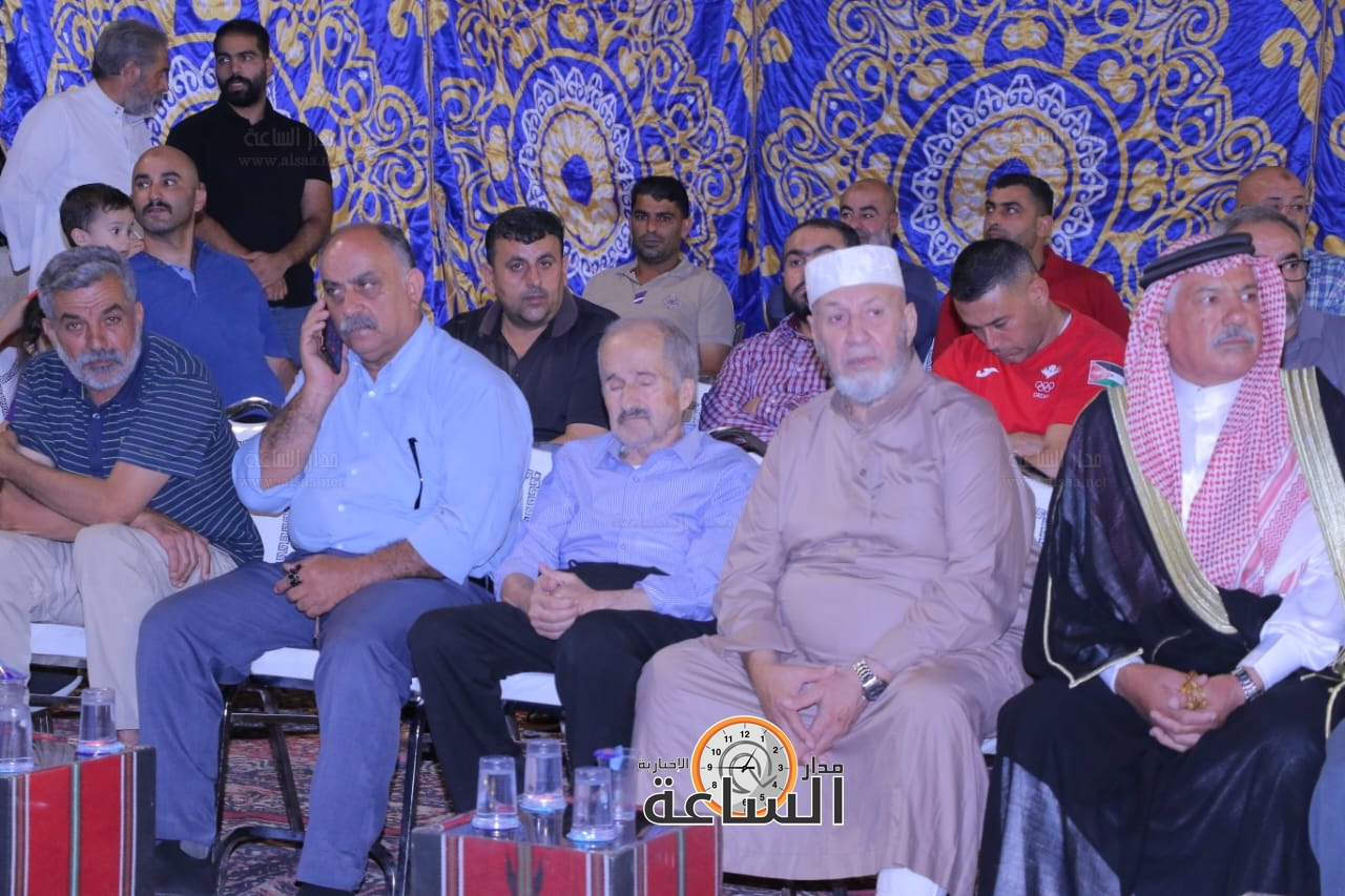 Madar Al-Saa Images 0.42679237563997563