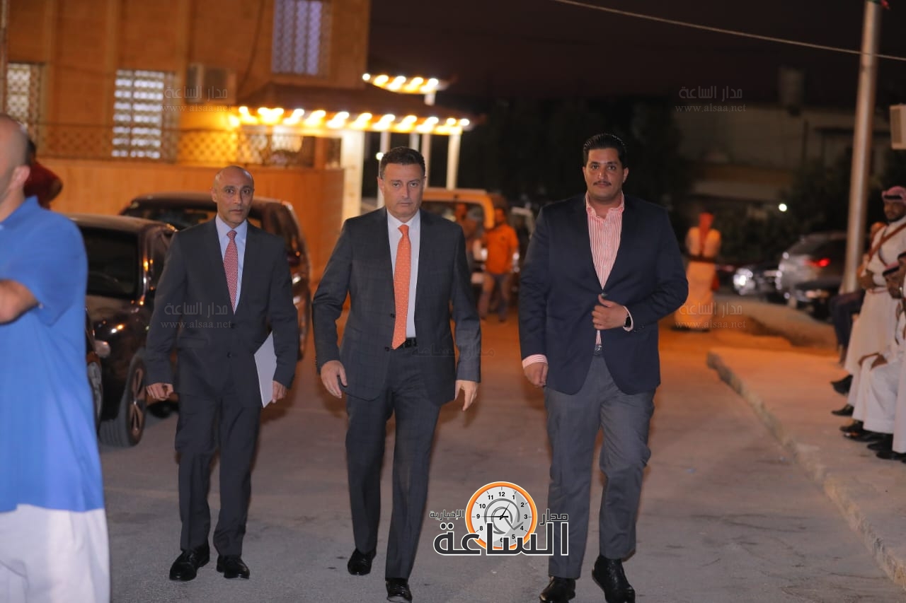 Madar Al-Saa Images 0.33889559238971656