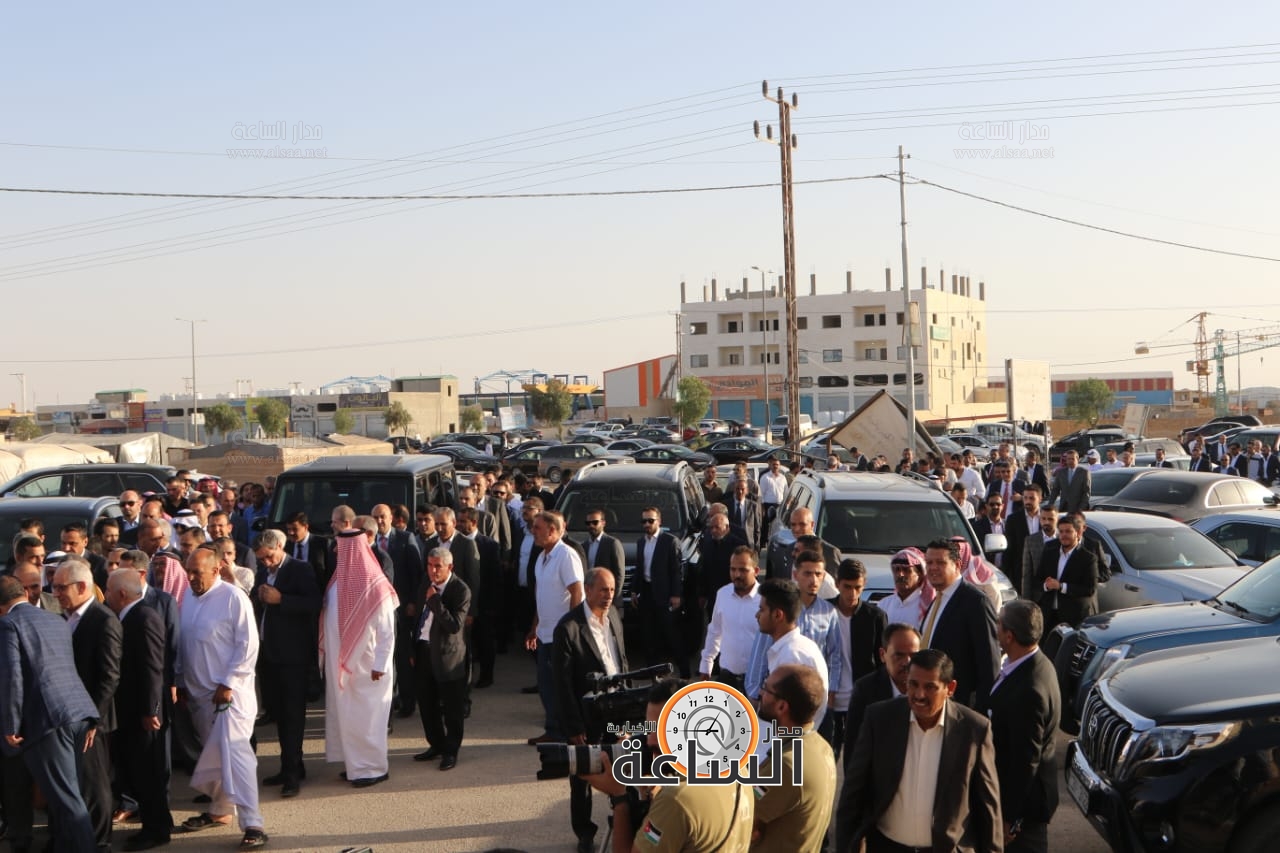 Madar Al-Saa Images 0.04978837075600384