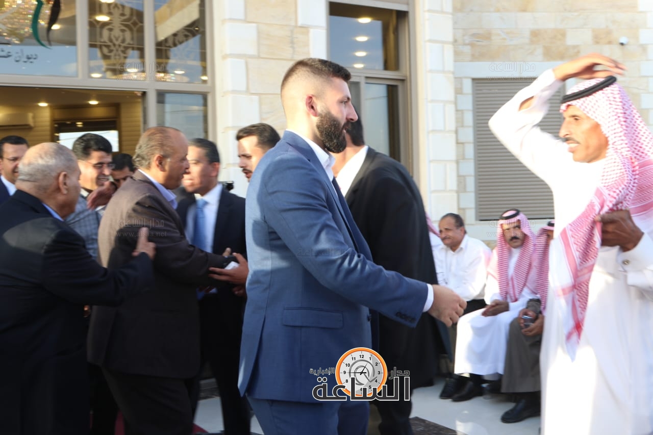 Madar Al-Saa Images 0.9261851525372544