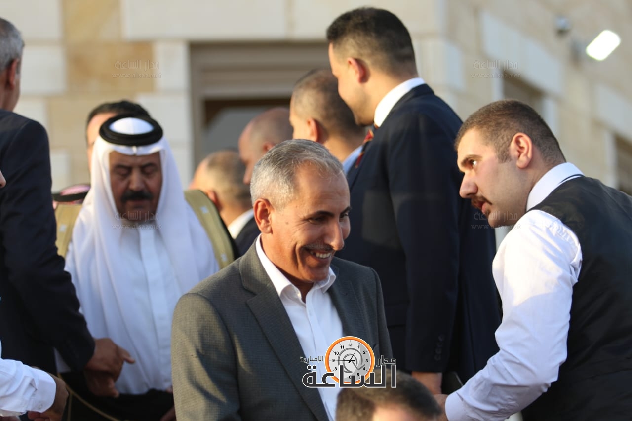 Madar Al-Saa Images 0.054406939842626345