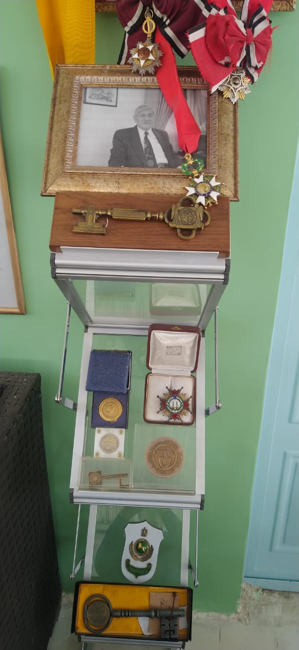 Madar Al-Saa Images 0.9909567098785979