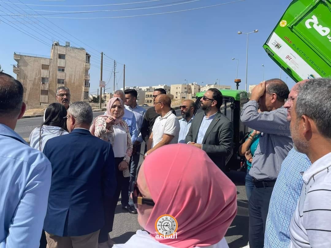 Madar Al-Saa Images 0.5101945246459192