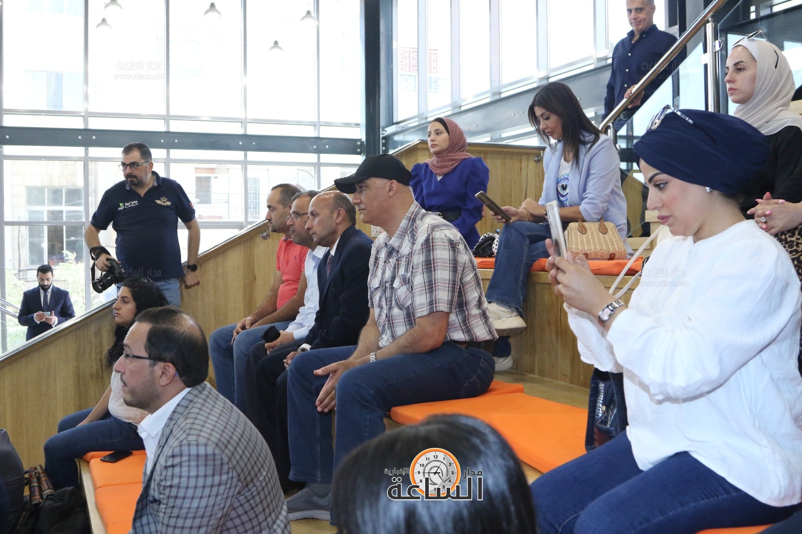 Madar Al-Saa Images 0.39632122182956886