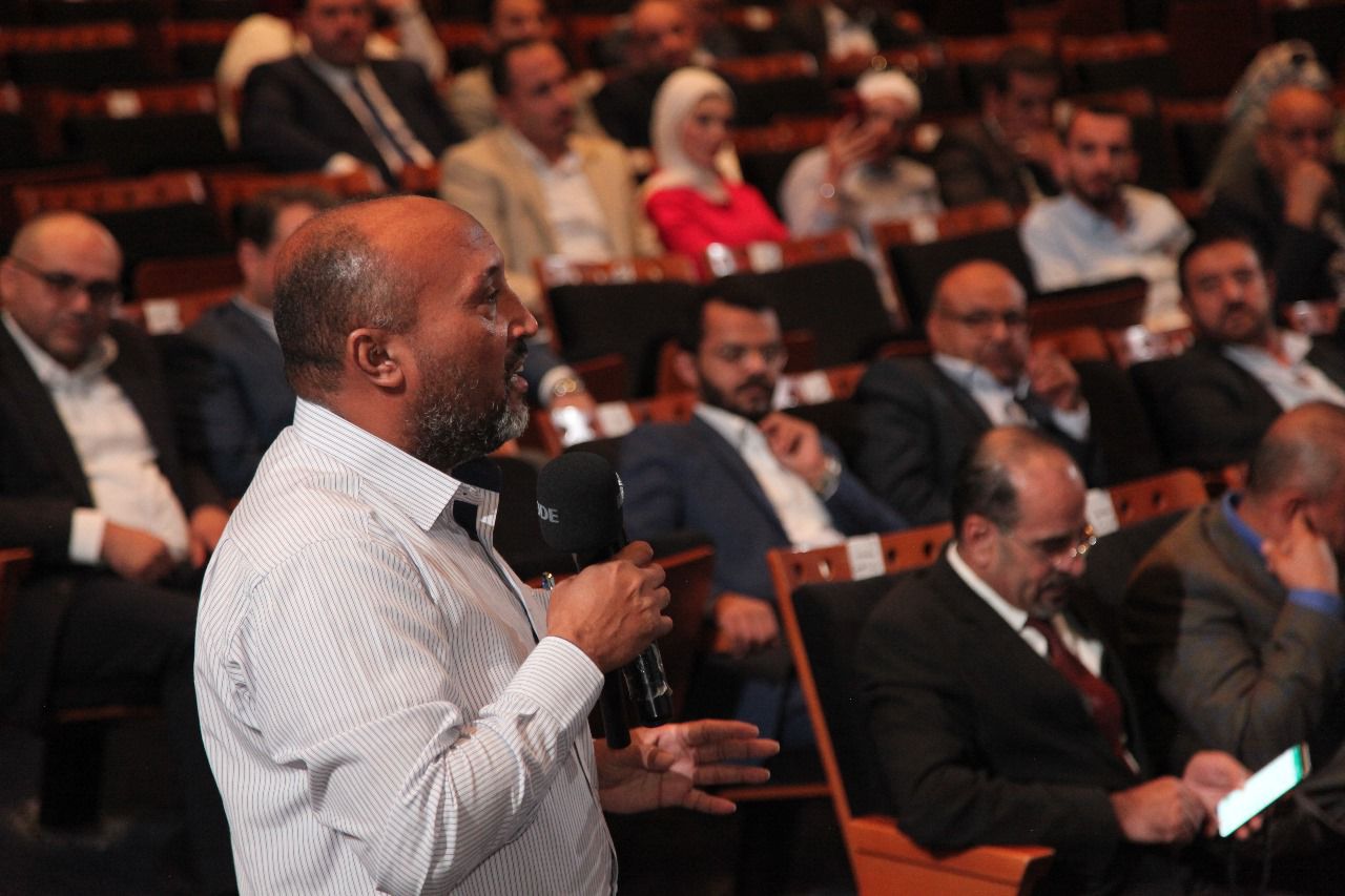 Madar Al-Saa Images 0.9539799321243831