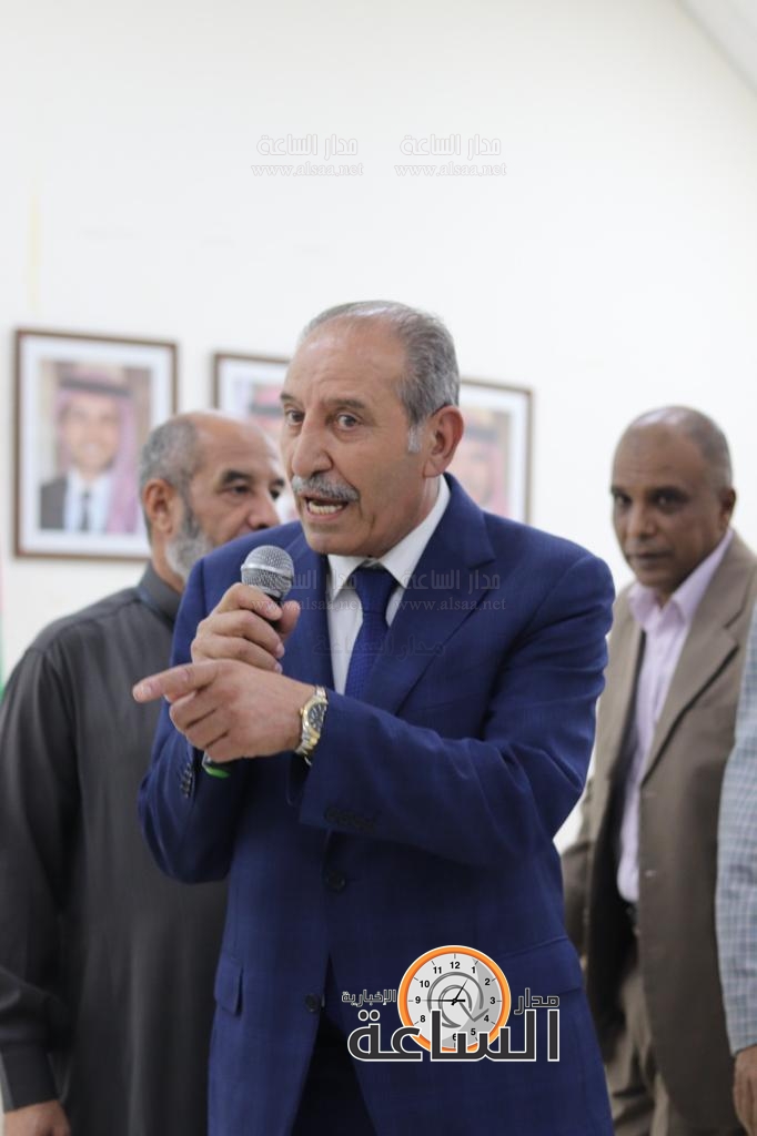 Madar Al-Saa Images 0.5640870184673792