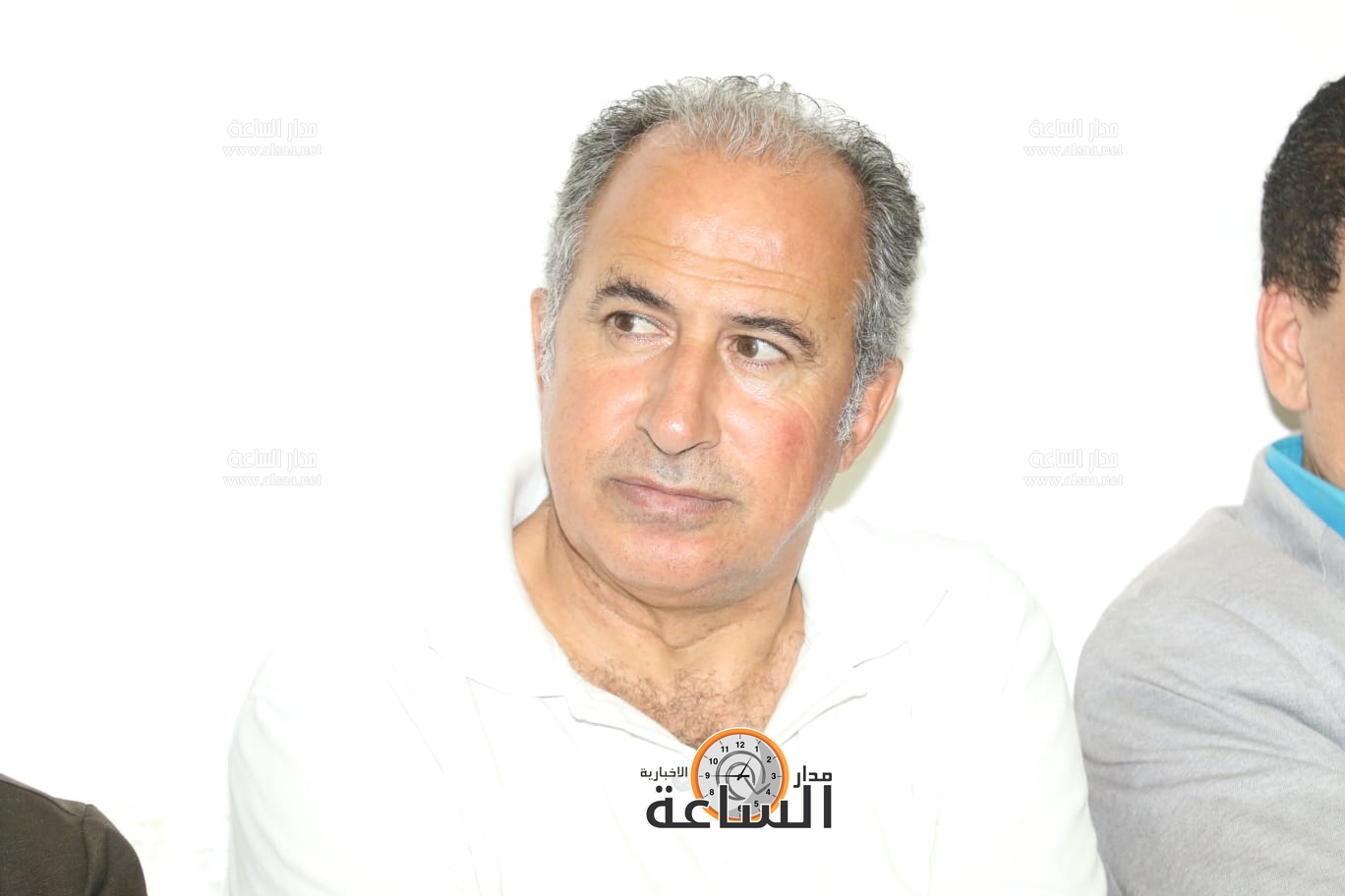 Madar Al-Saa Images 0.9888306933885713