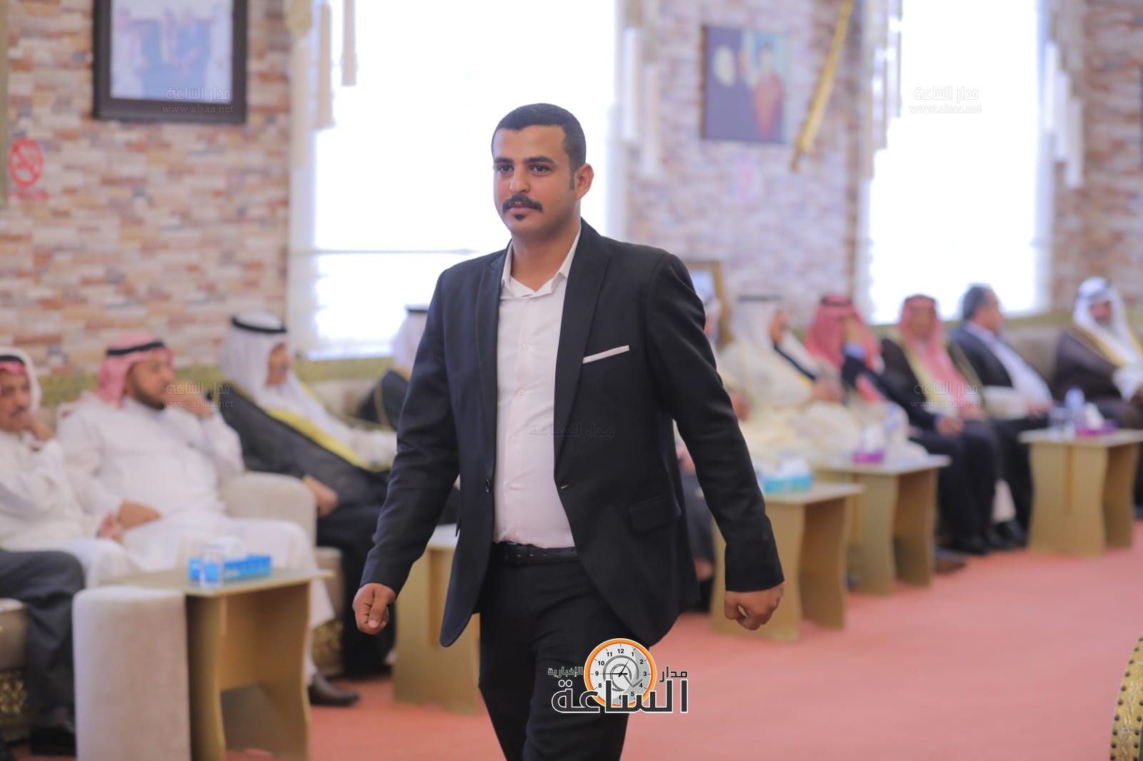 Madar Al-Saa Images 0.9772429354489789