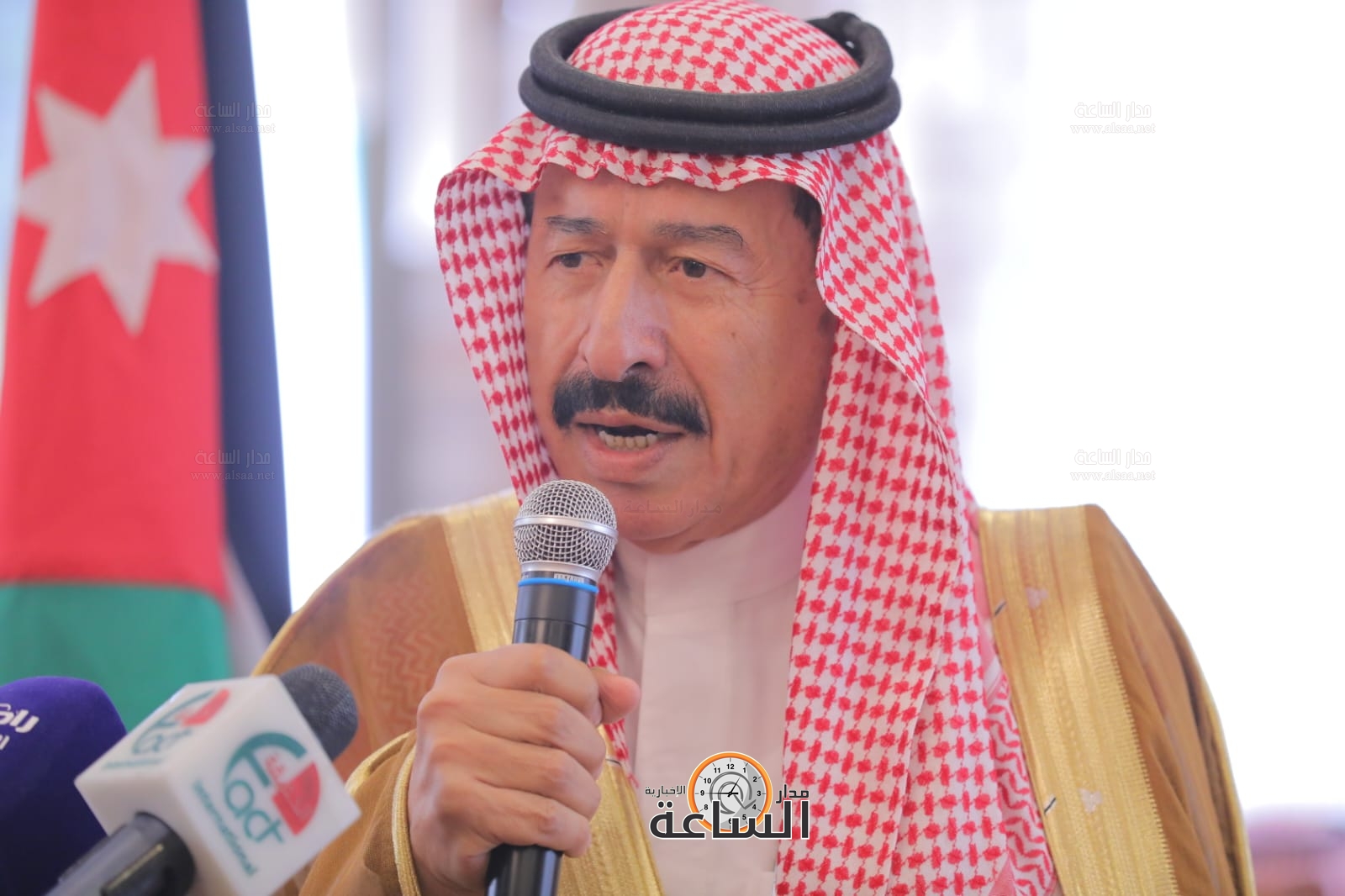 Madar Al-Saa Images 0.9071035668809351