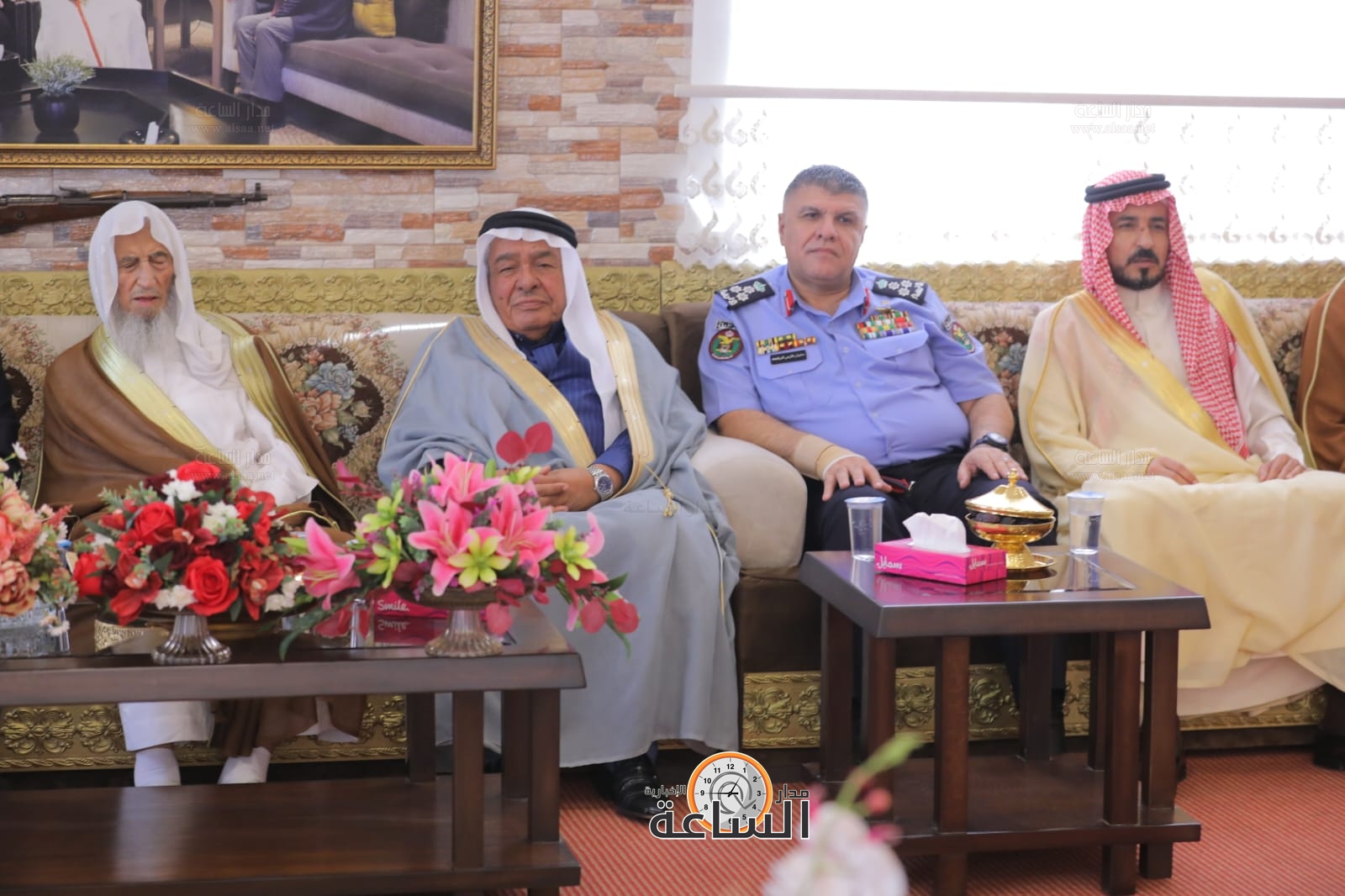 Madar Al-Saa Images 0.20166430779138111