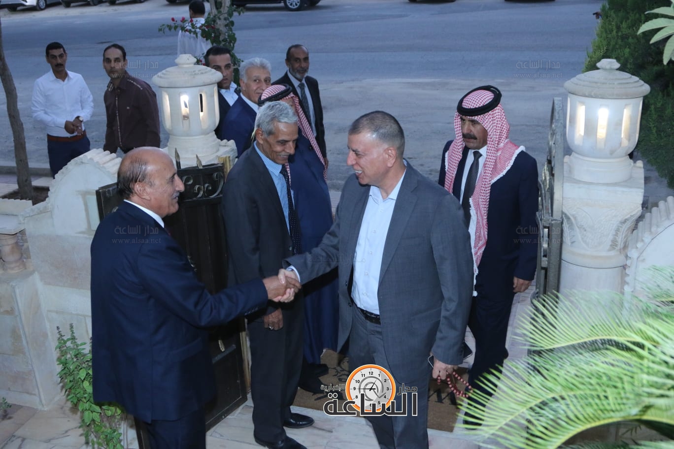 Madar Al-Saa Images 0.9428600832106901