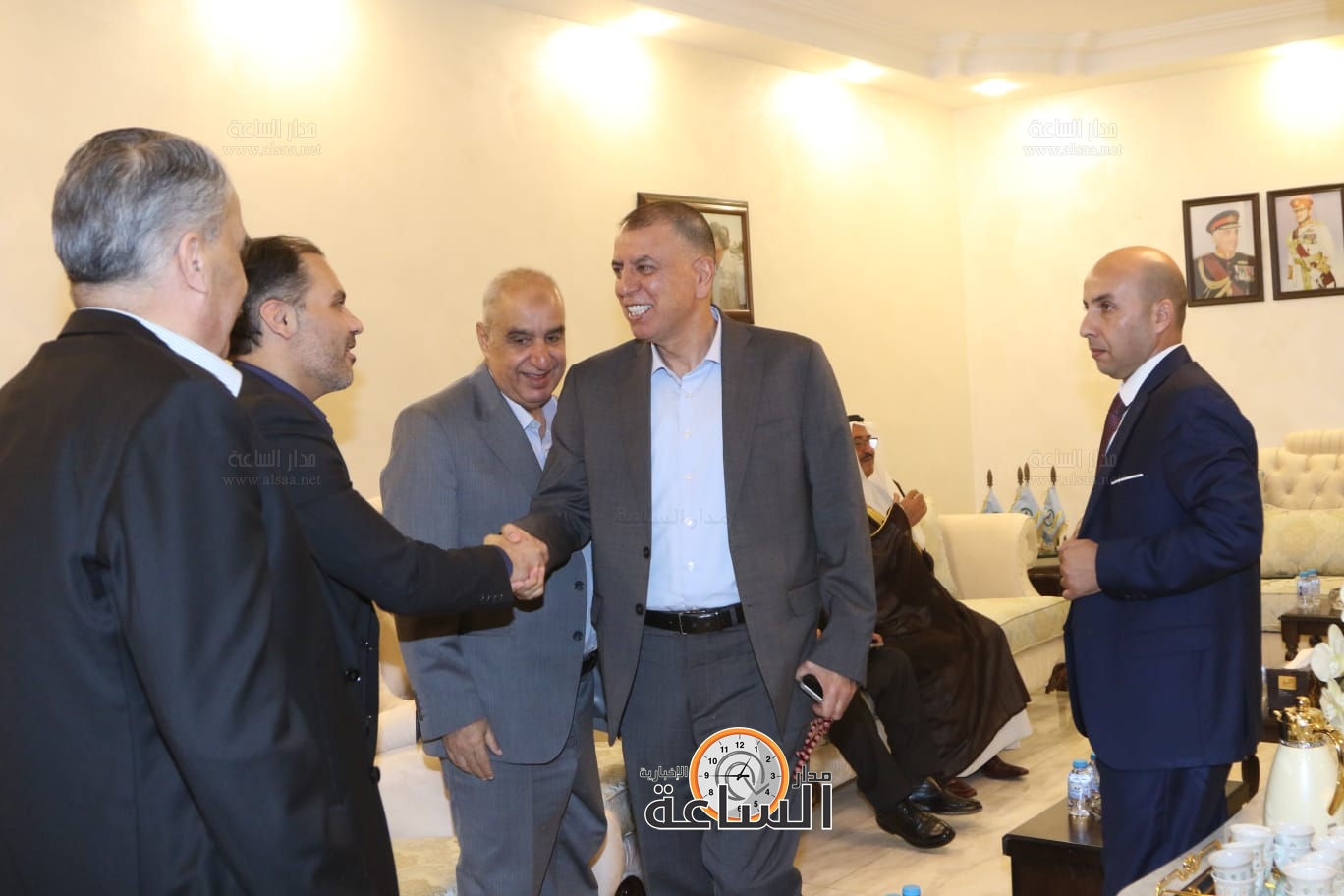 Madar Al-Saa Images 0.5371014883660714