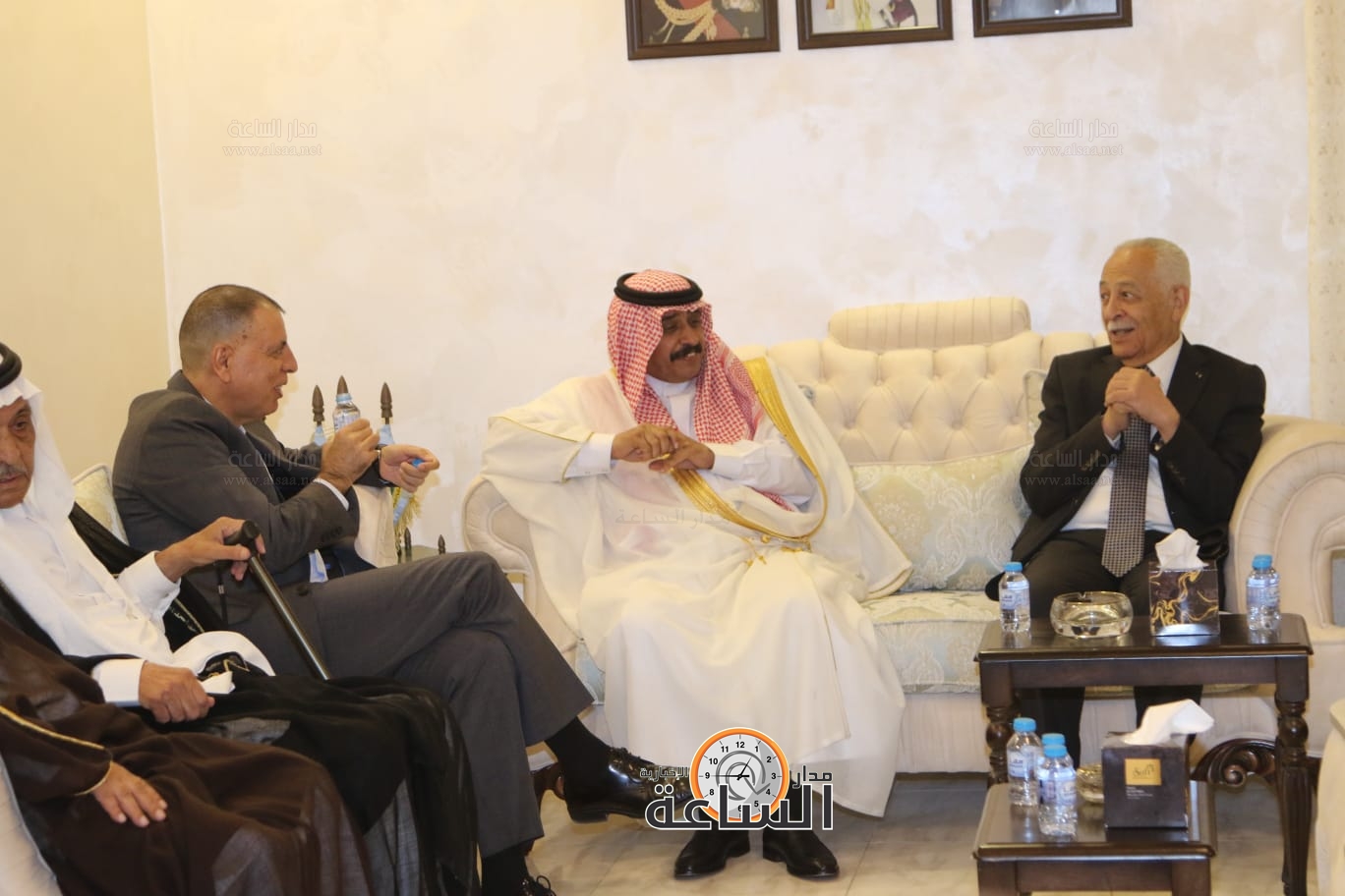 Madar Al-Saa Images 0.8287295176252665