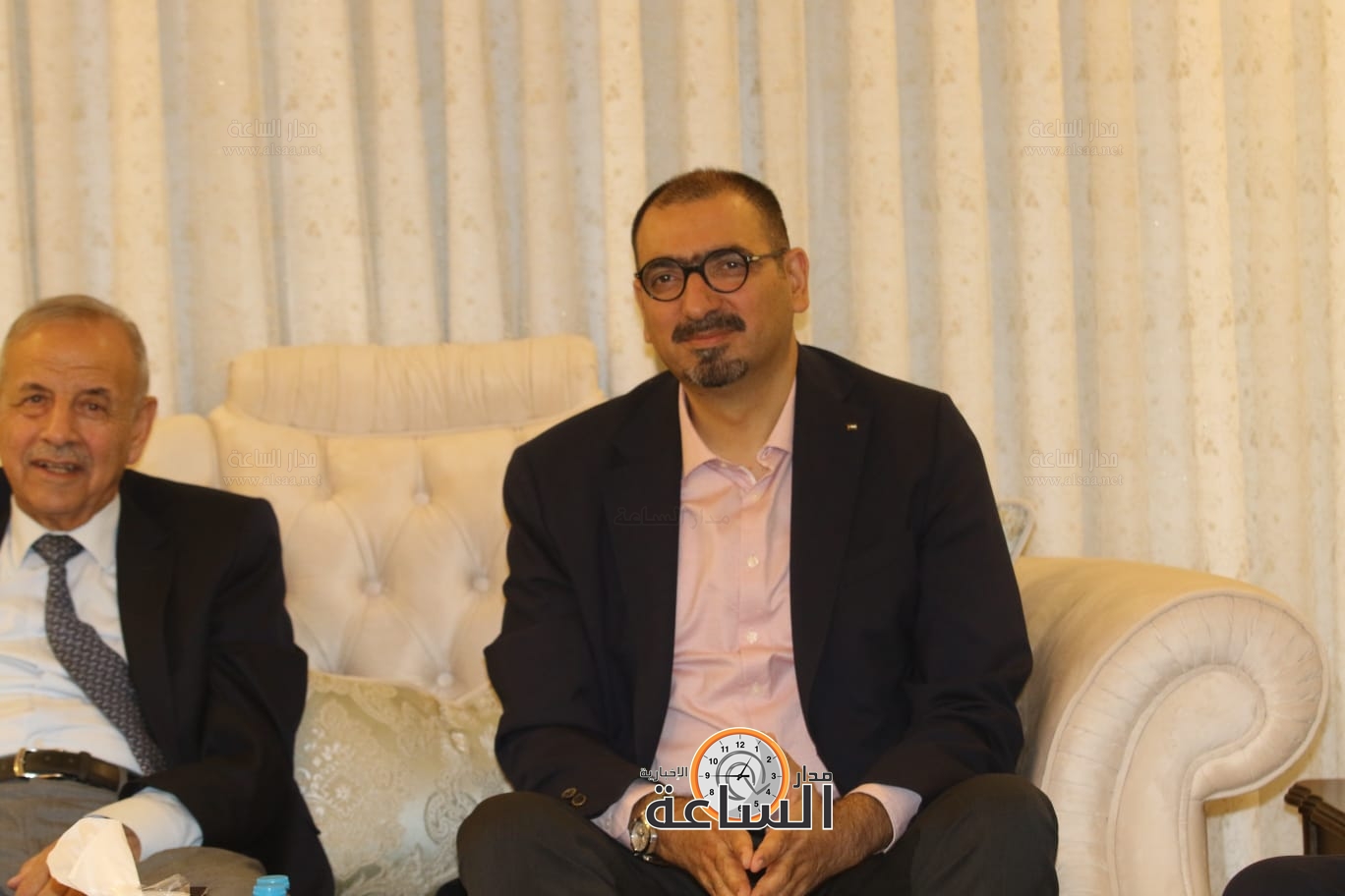 Madar Al-Saa Images 0.15361448013197898