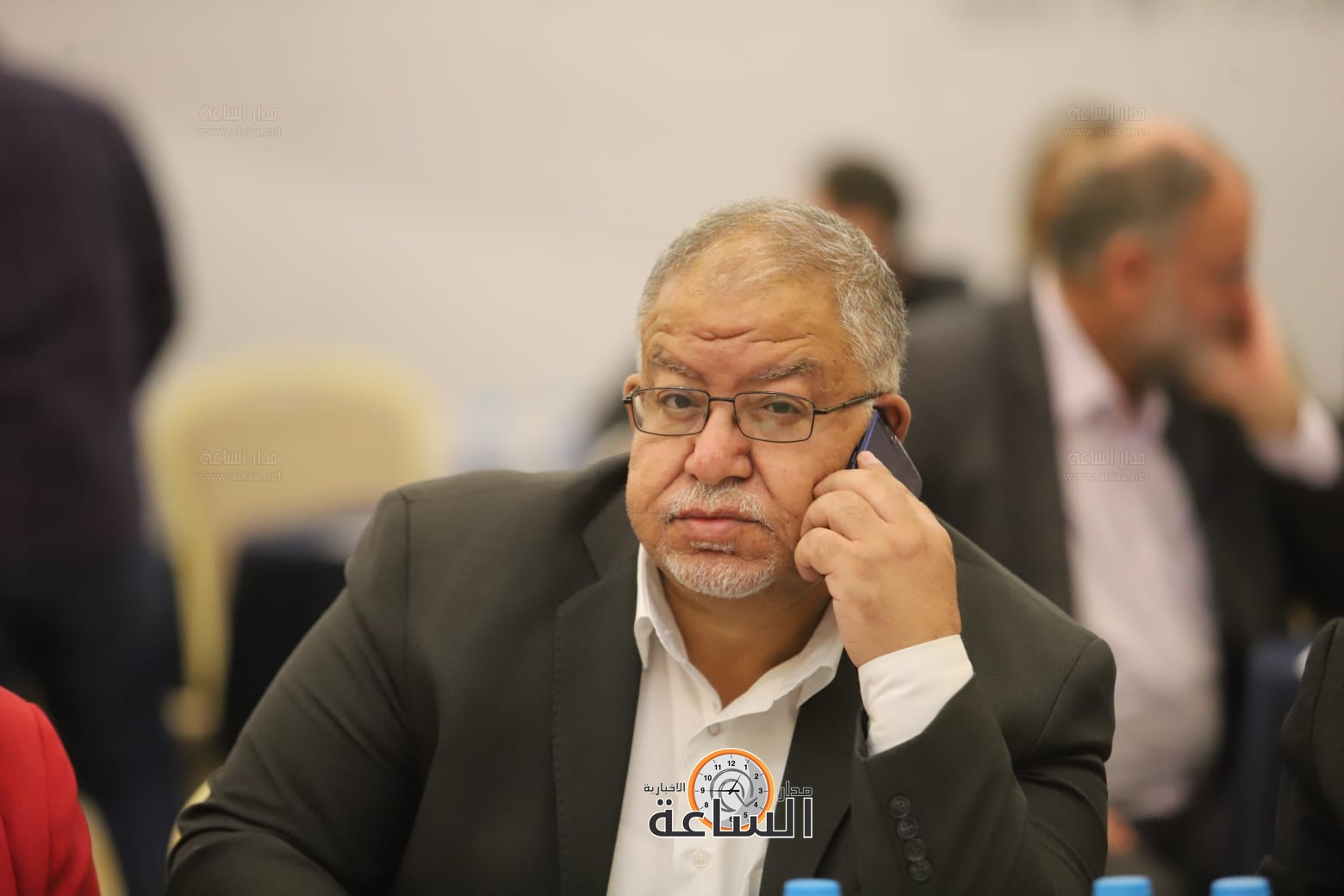 Madar Al-Saa Images 0.47475108081343254