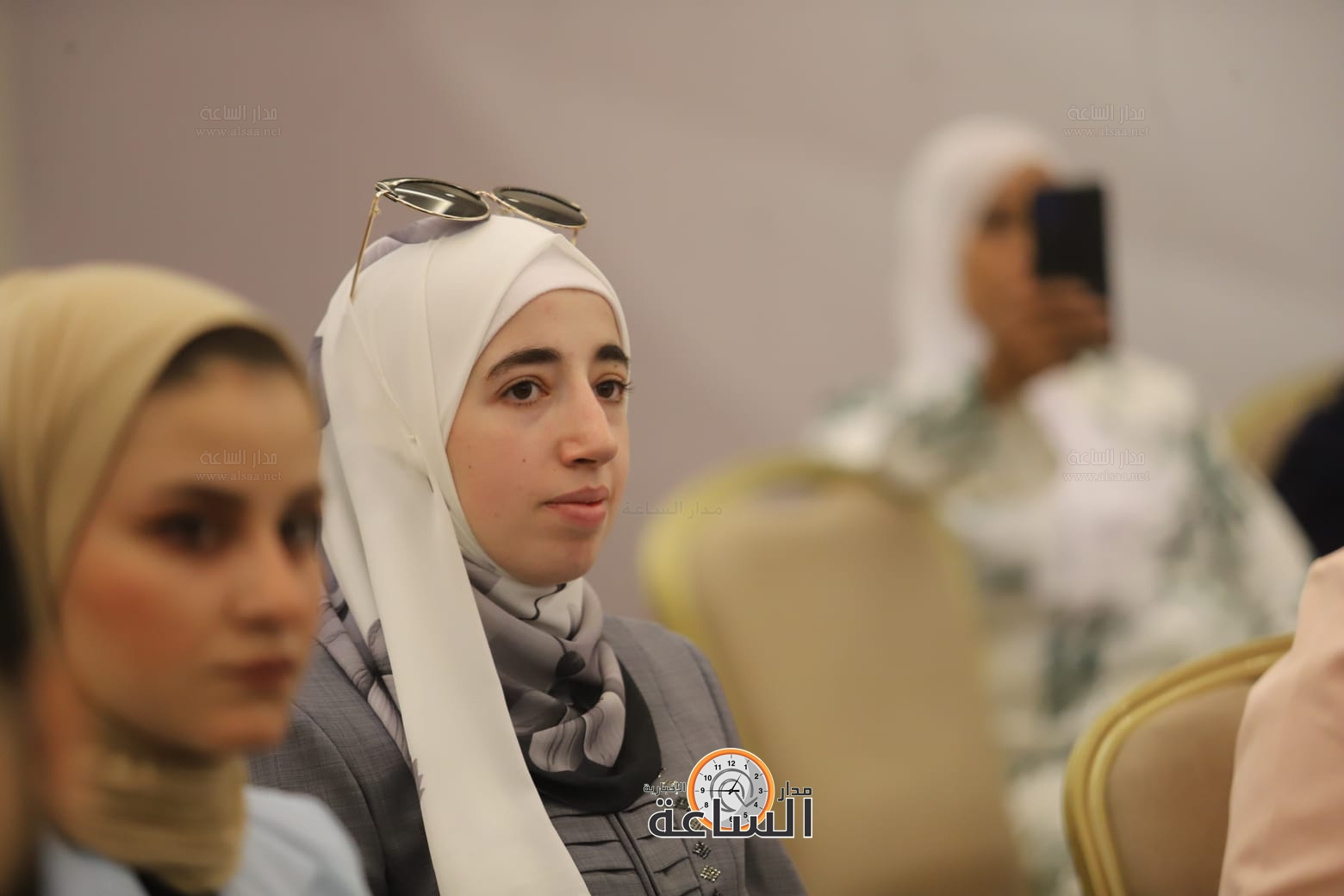 Madar Al-Saa Images 0.47752270209200254