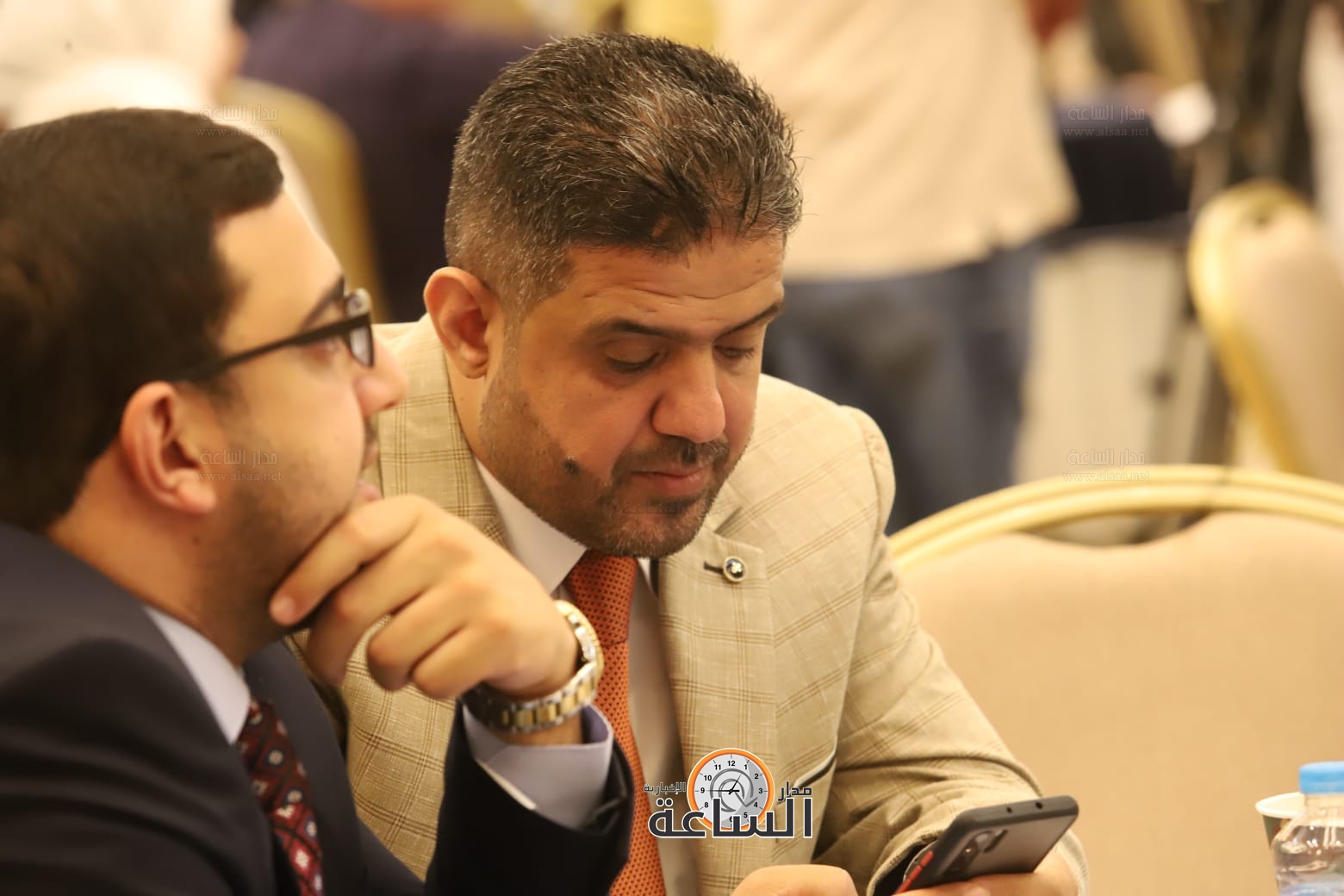 Madar Al-Saa Images 0.10919264161494491