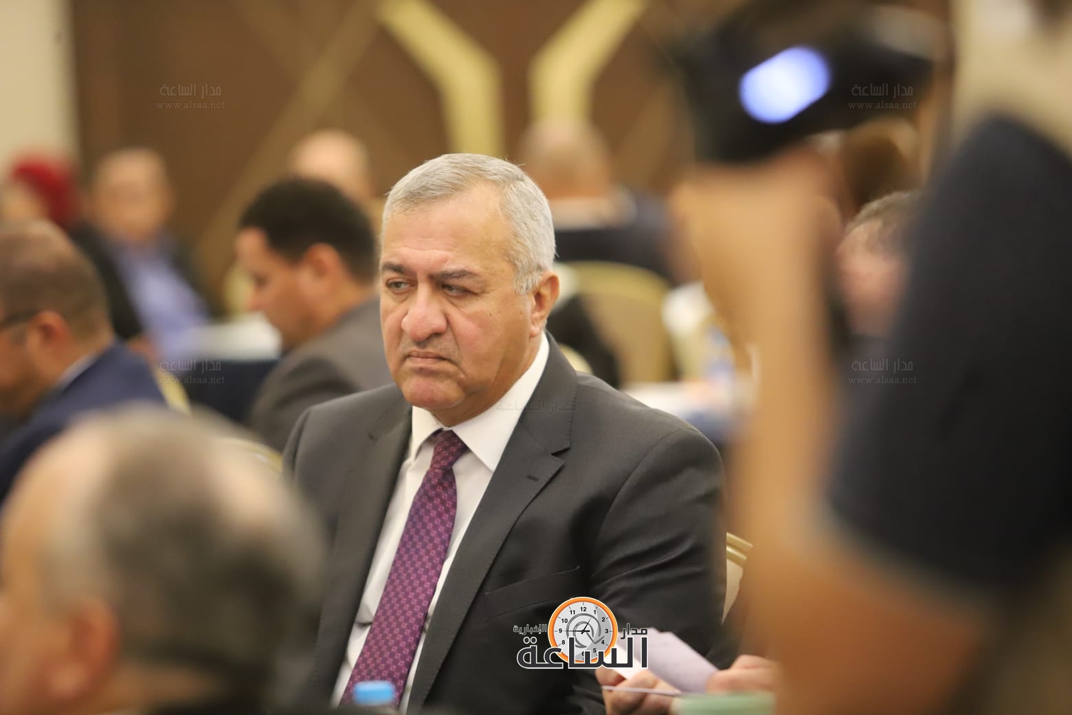 Madar Al-Saa Images 0.3710467713373711