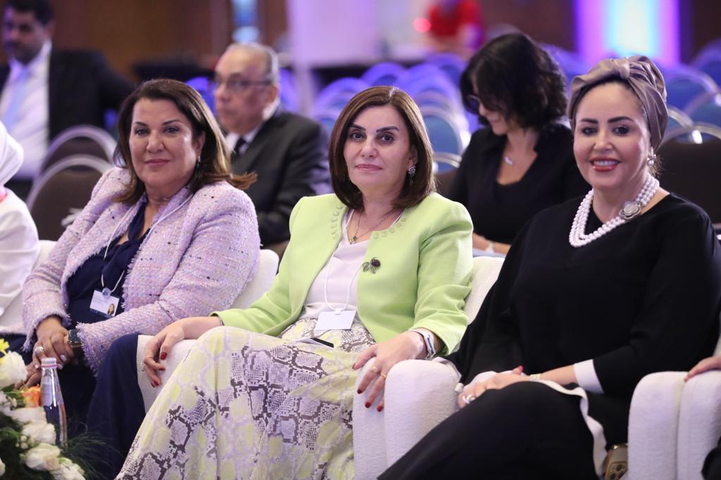 Madar Al-Saa Images 0.9102989940995008