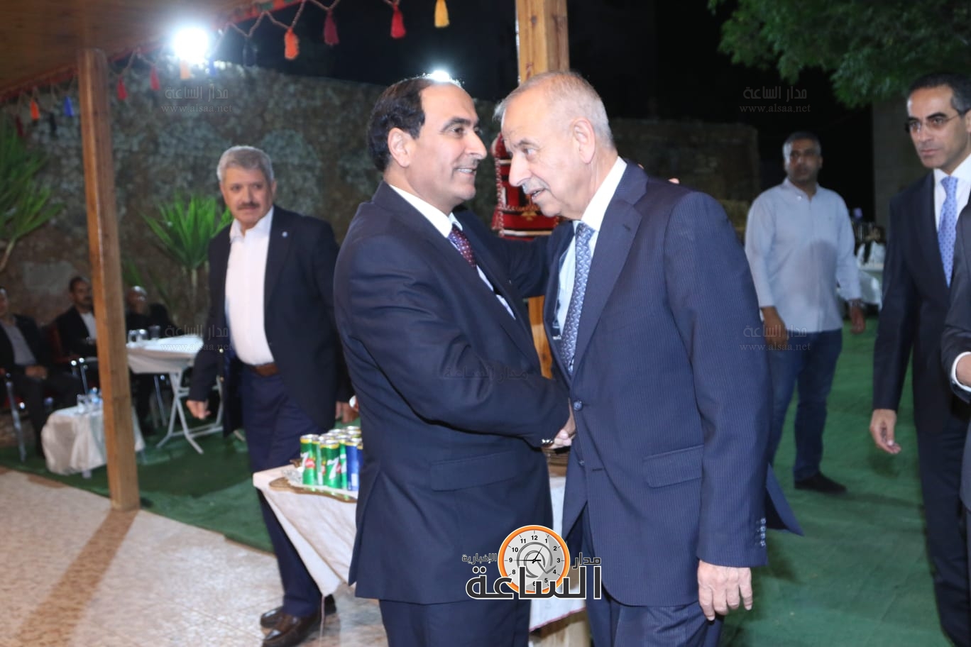 Madar Al-Saa Images 0.18171601863066478