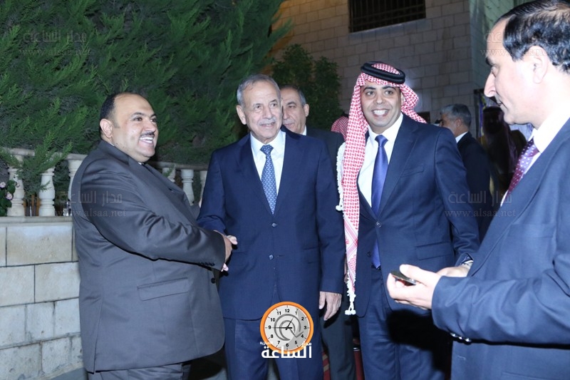 Madar Al-Saa Images 0.42817513570512045