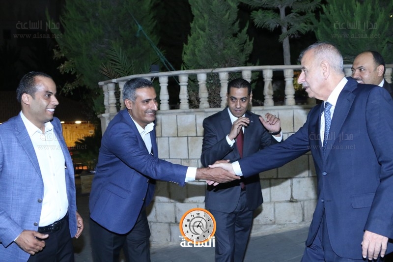 Madar Al-Saa Images 0.15814921082251487