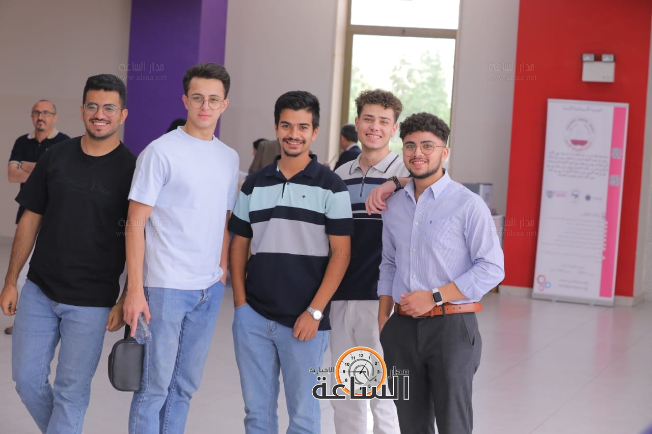 Madar Al-Saa Images 0.47641599038395044