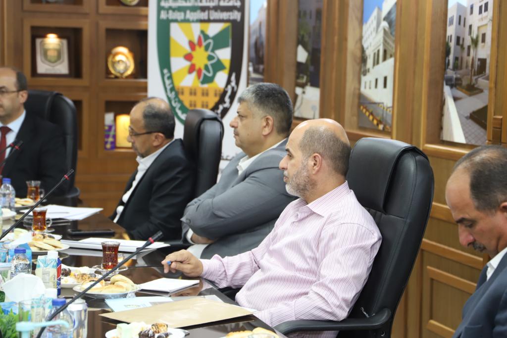 Madar Al-Saa Images 0.9418693603628358