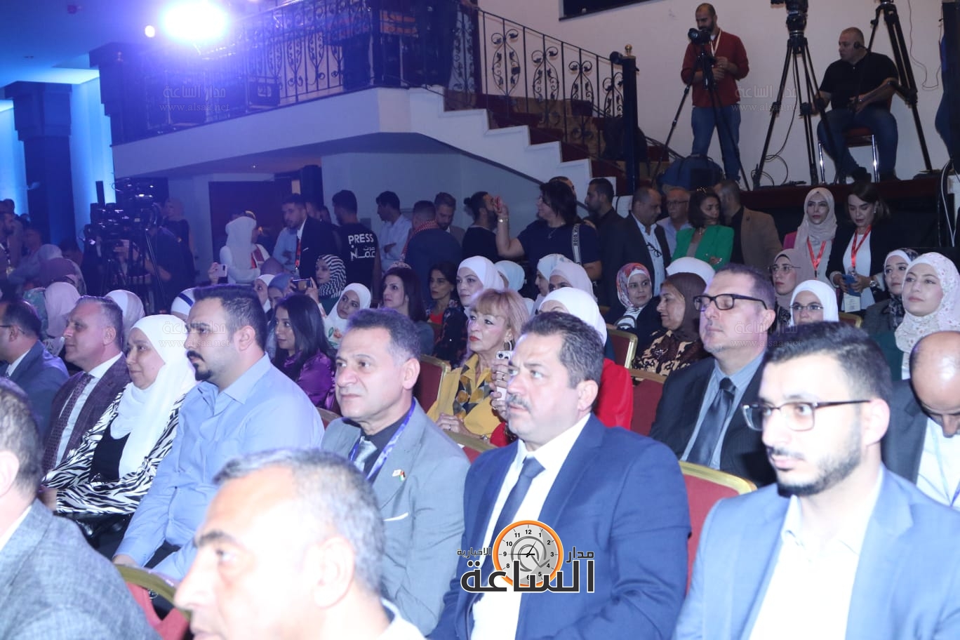 Madar Al-Saa Images 0.16067731060591361